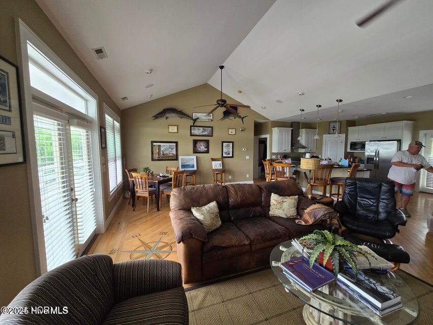 610 Bayview Drive