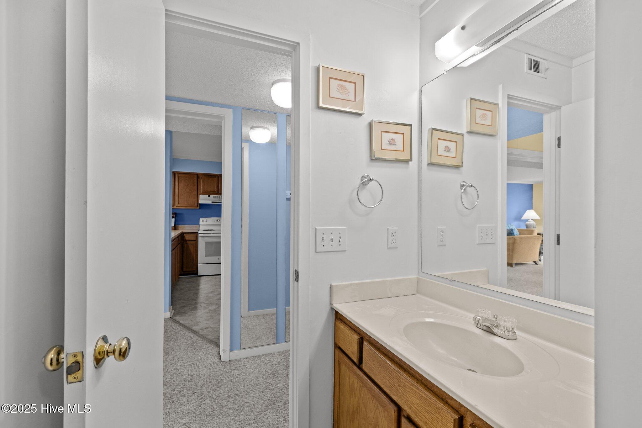 650 Salter Path Road, 313