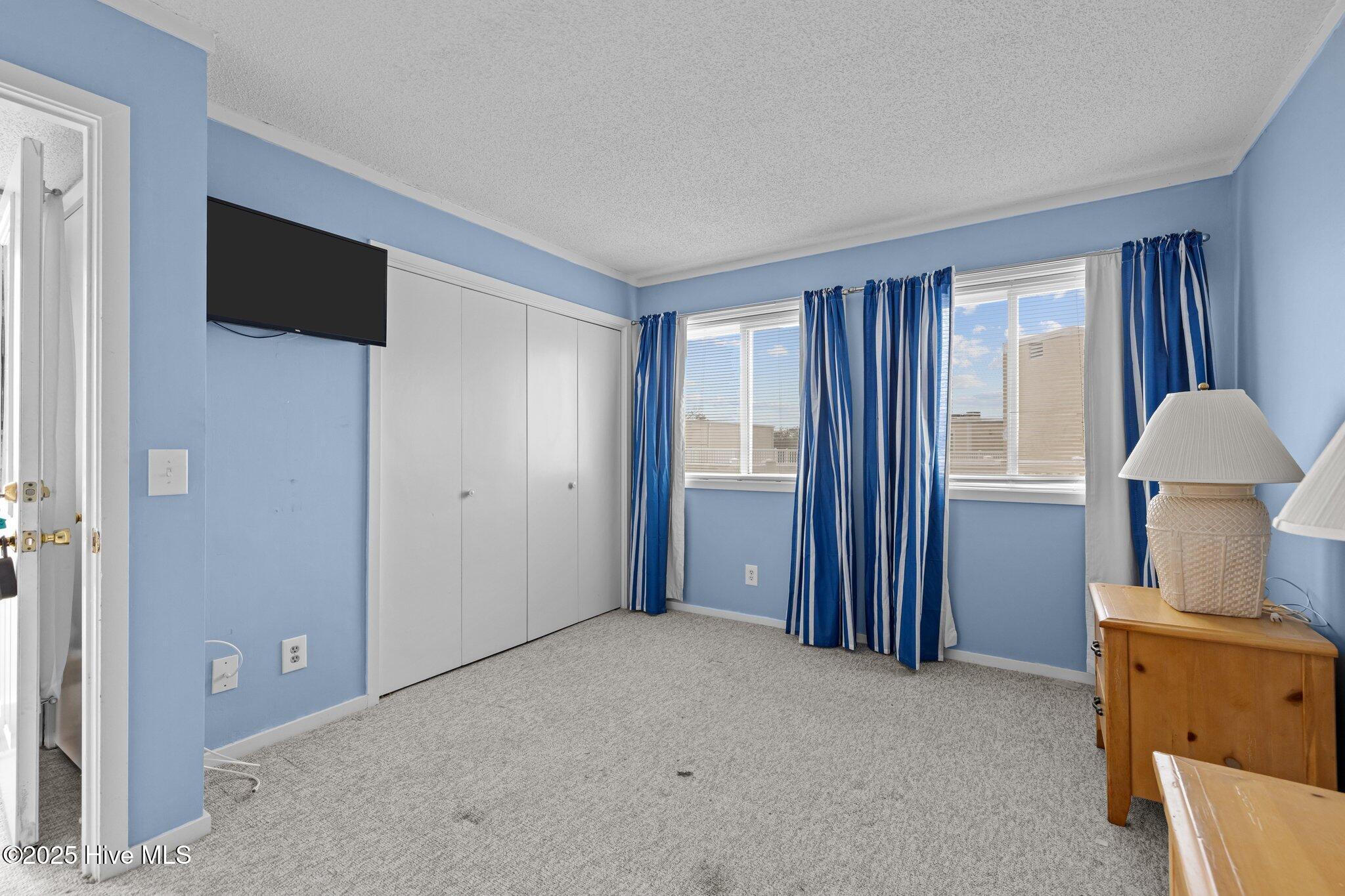 650 Salter Path Road, 313