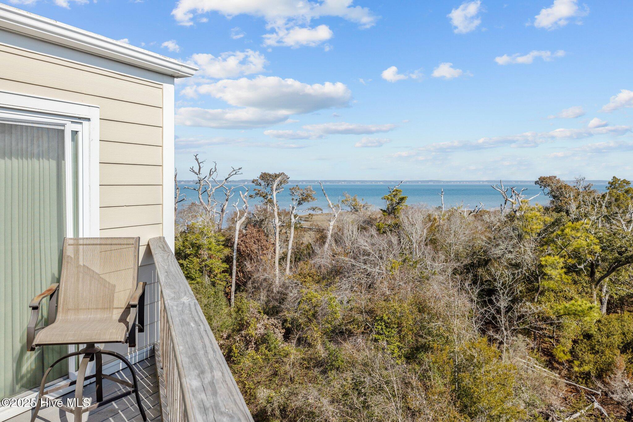 650 Salter Path Road, 313