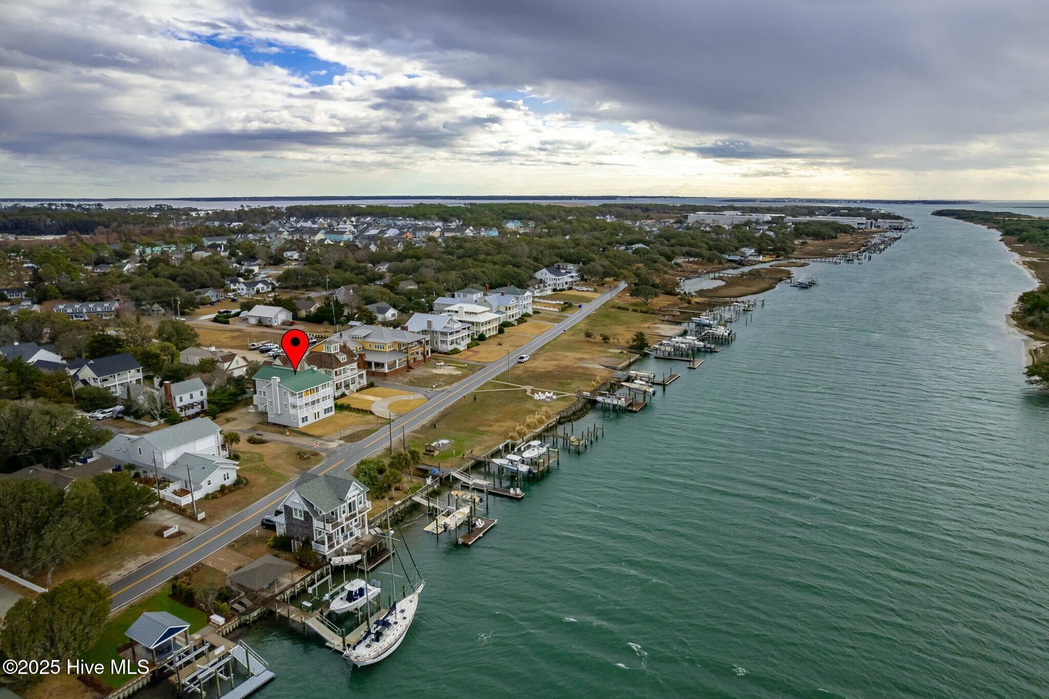 1707 Front Street