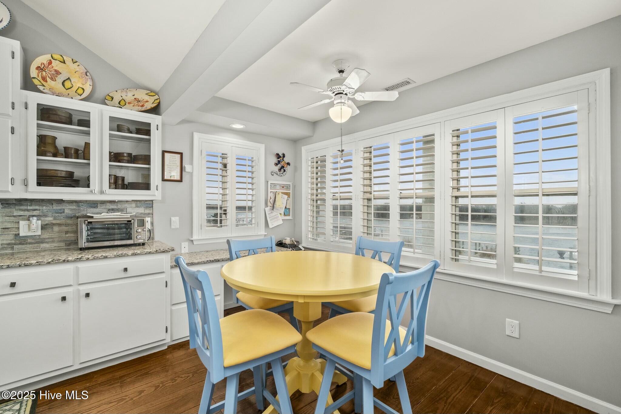 1707 Front Street