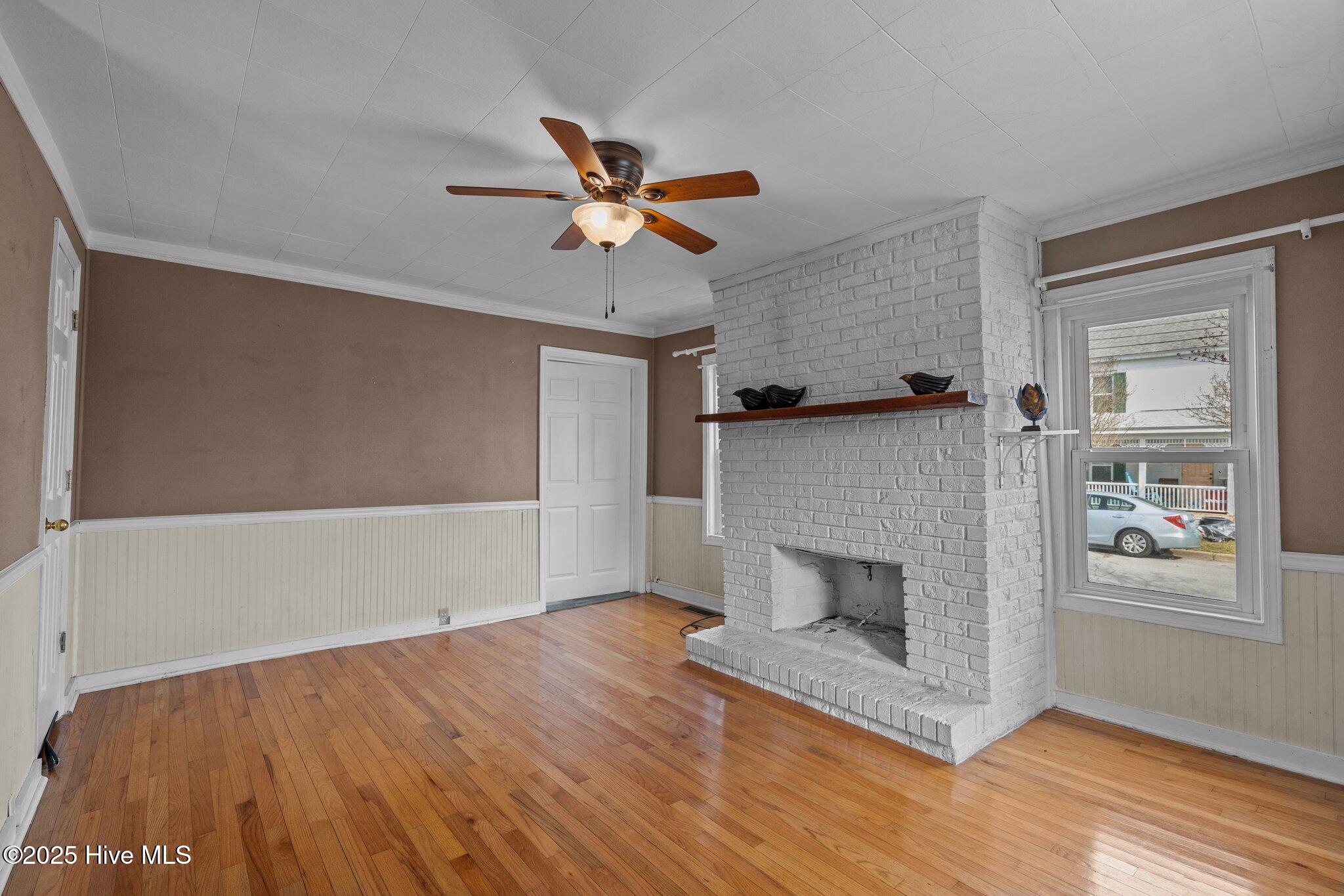 209 N 8th Street