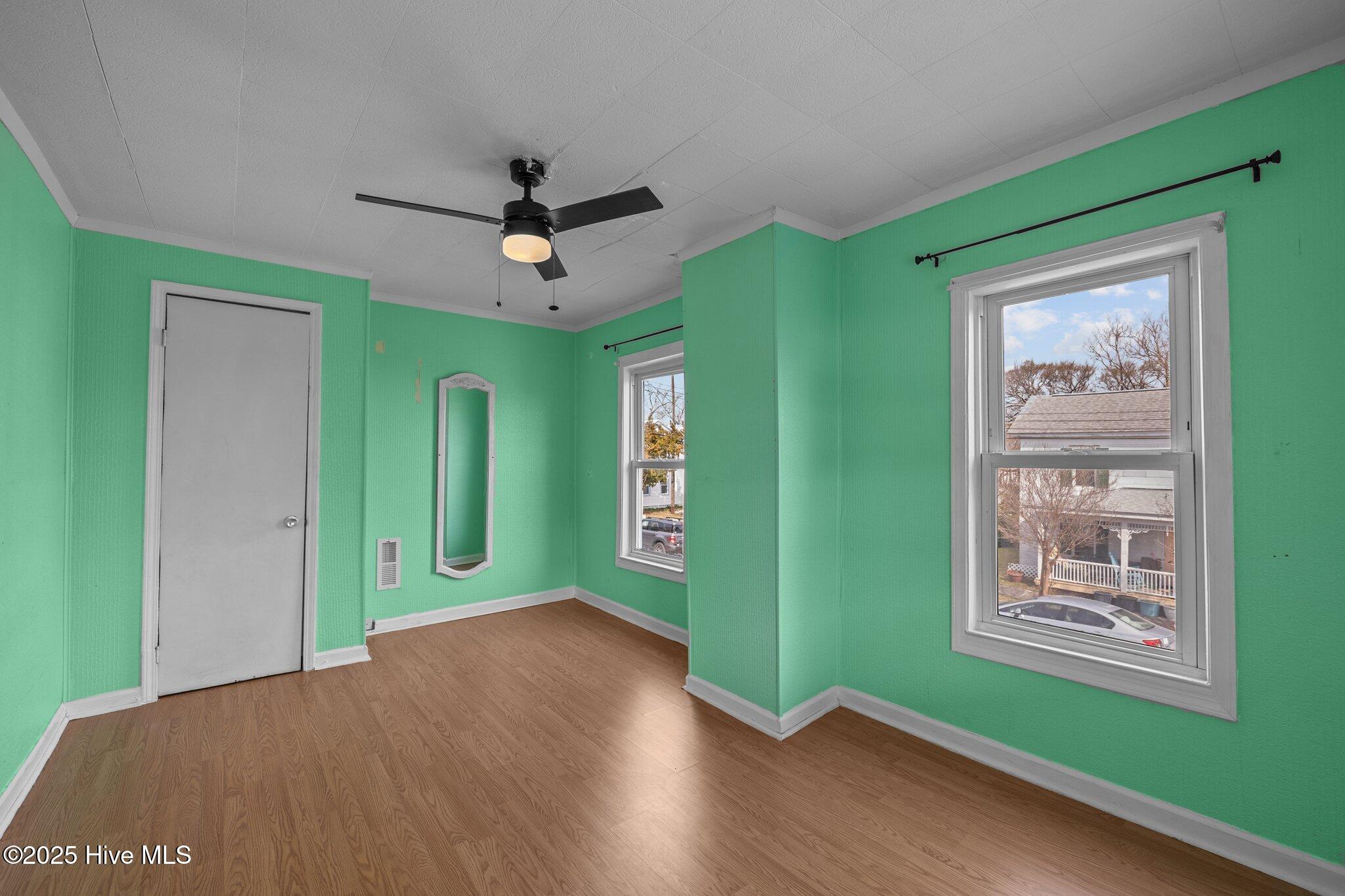 209 N 8th Street