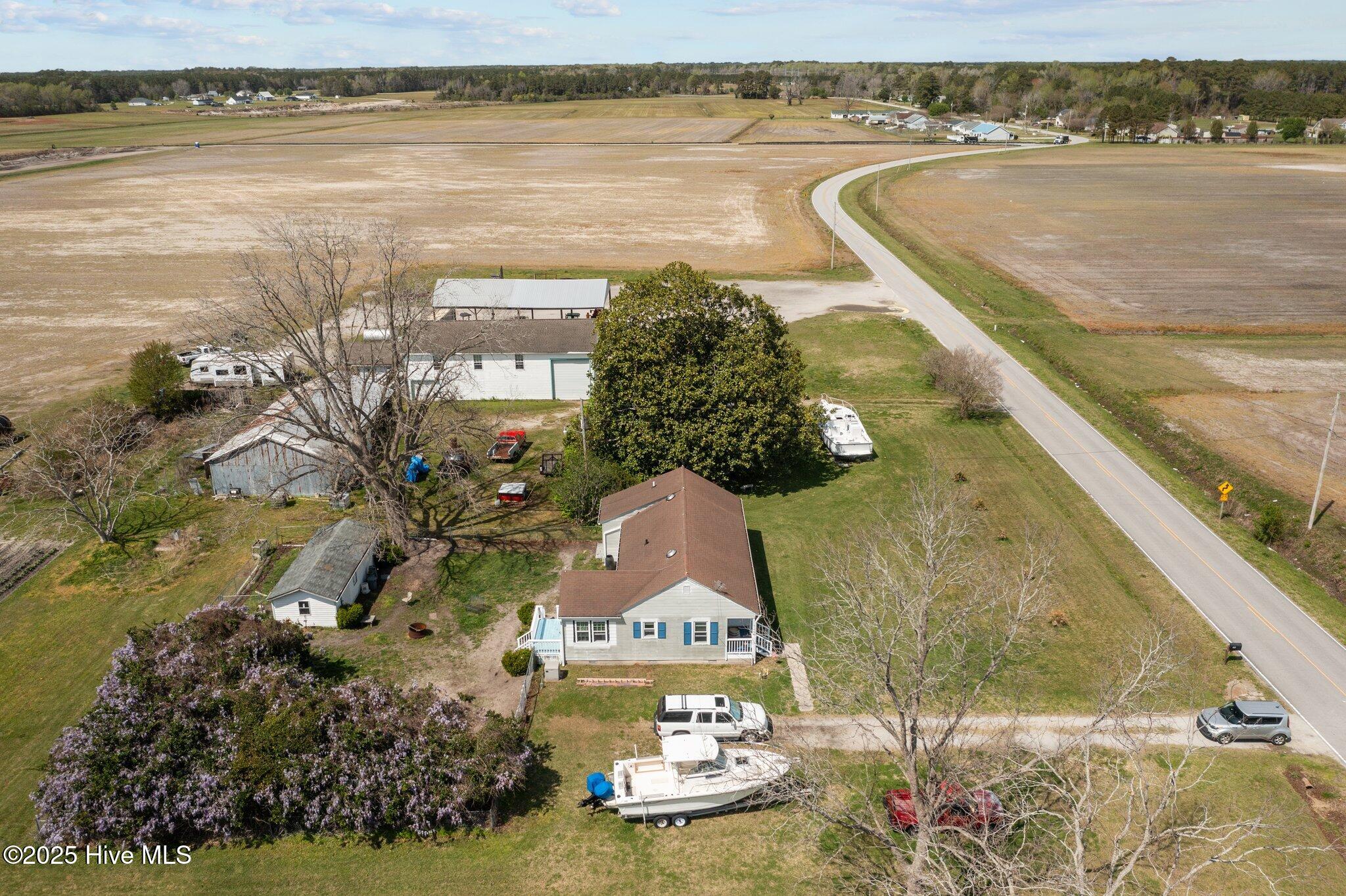 489 Newport Loop Road