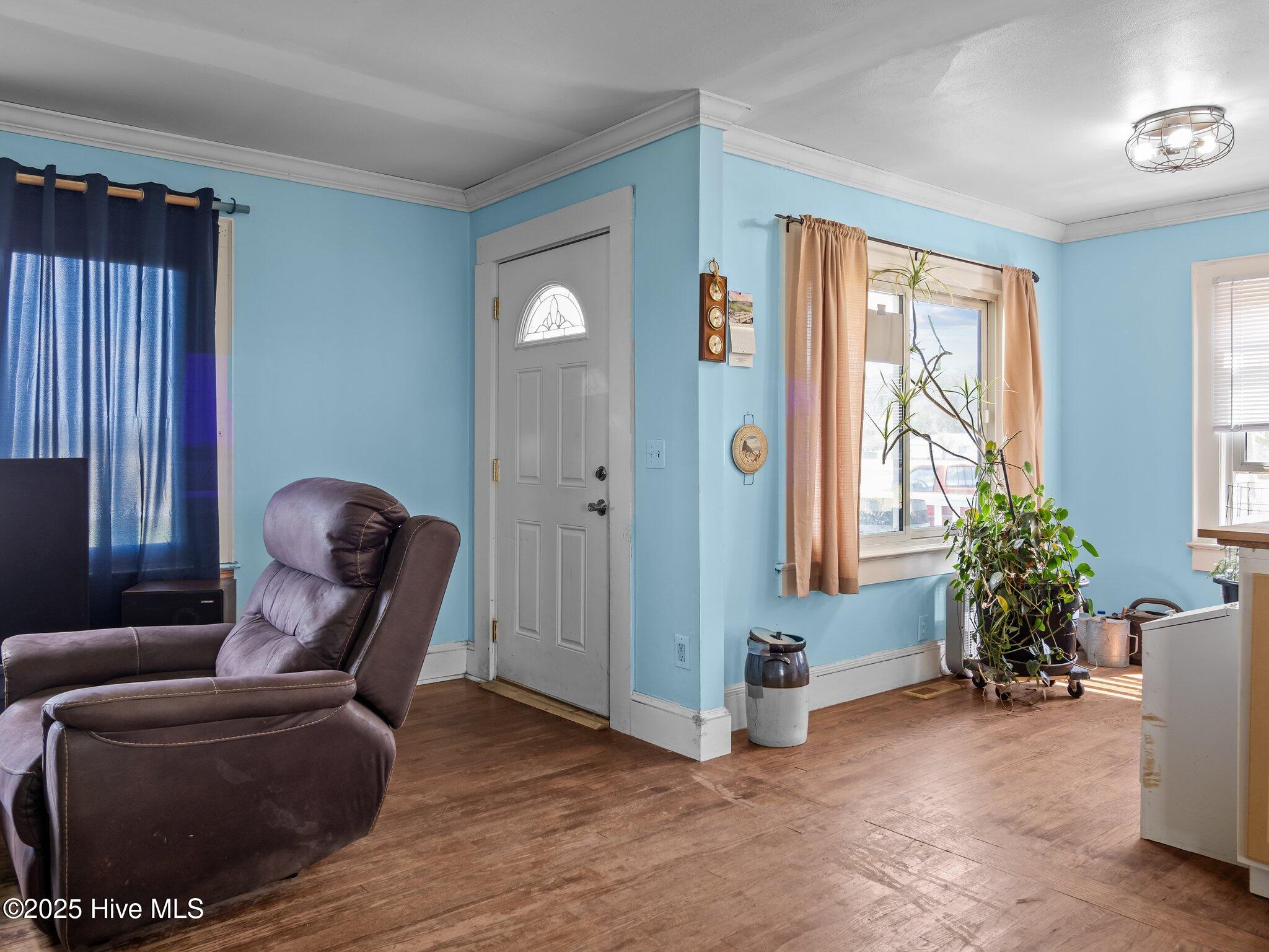 489 Newport Loop Road