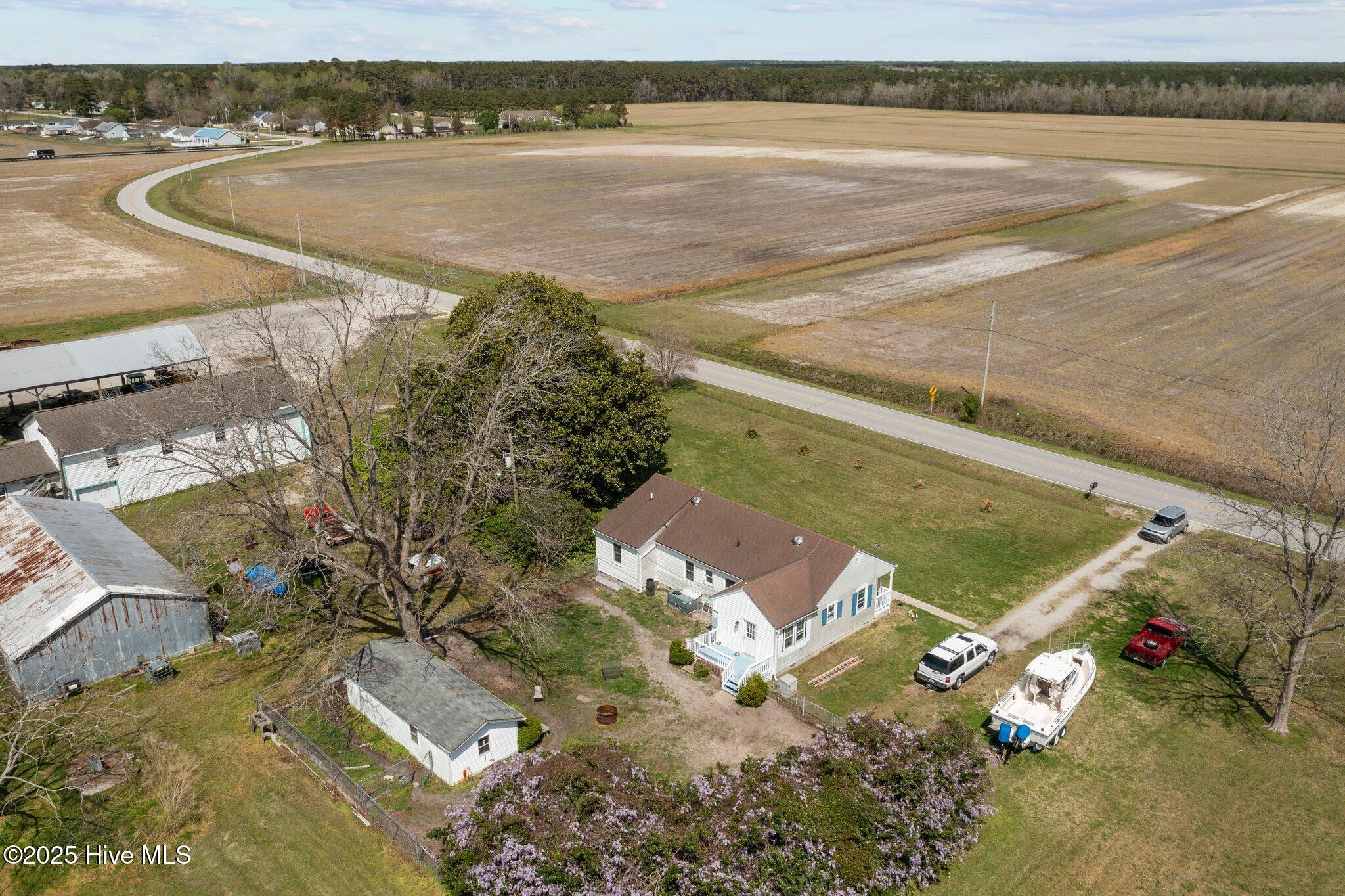 489 Newport Loop Road