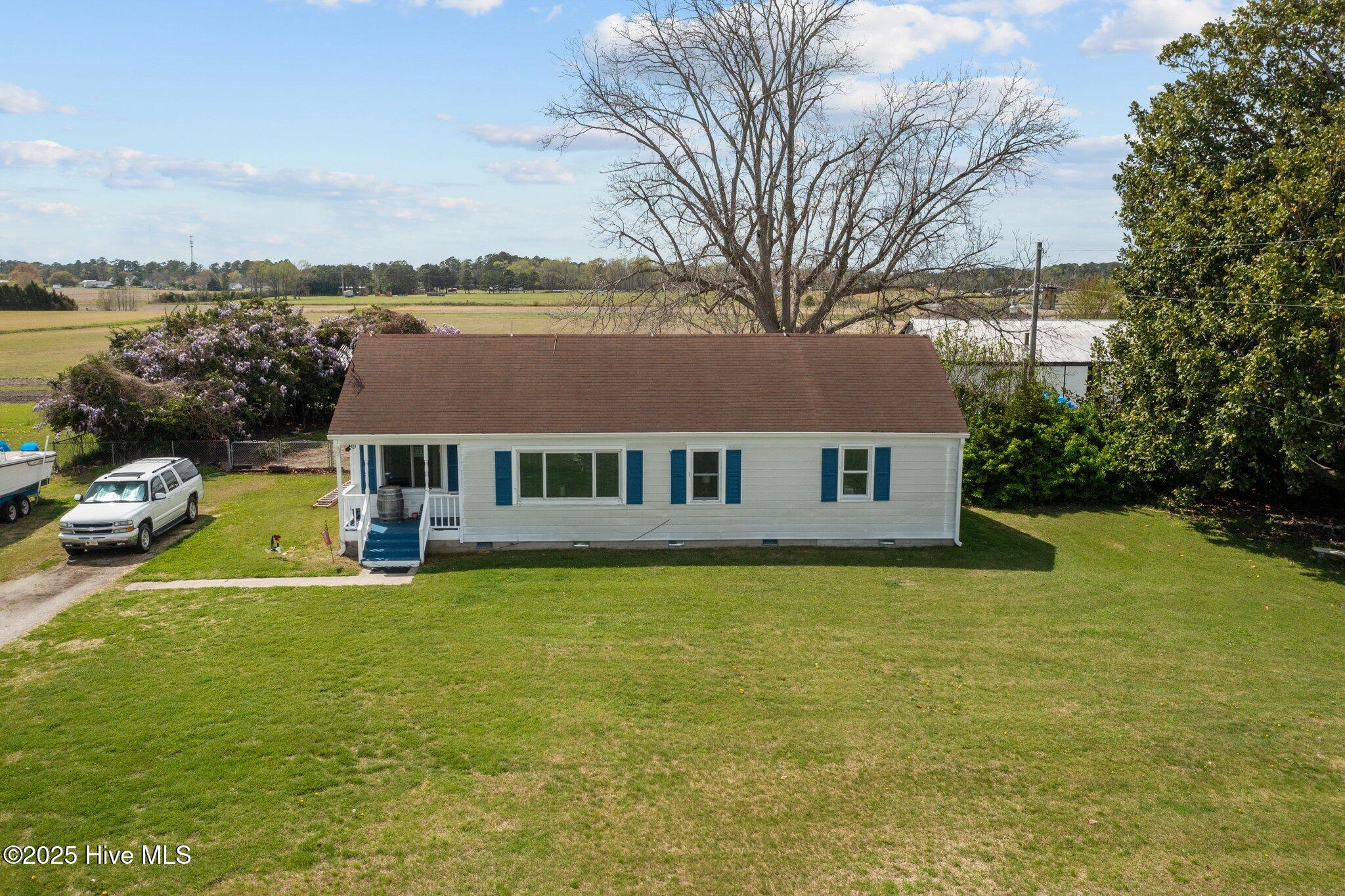 489 Newport Loop Road