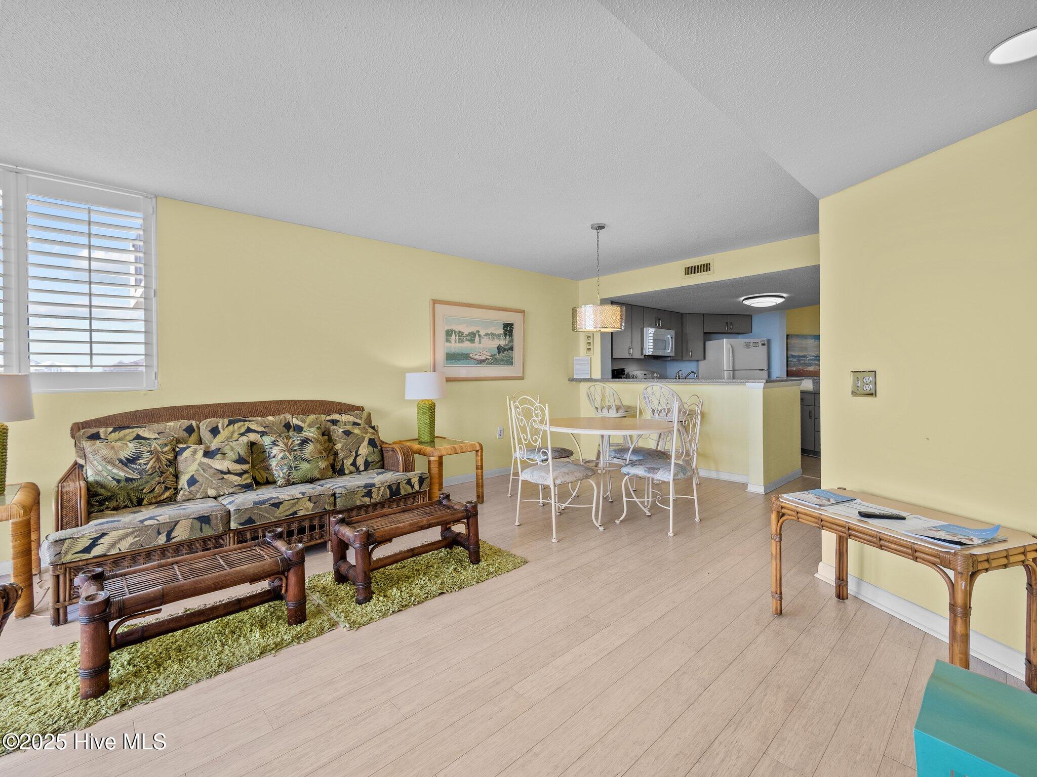 1400 E Ft Macon Road, 217