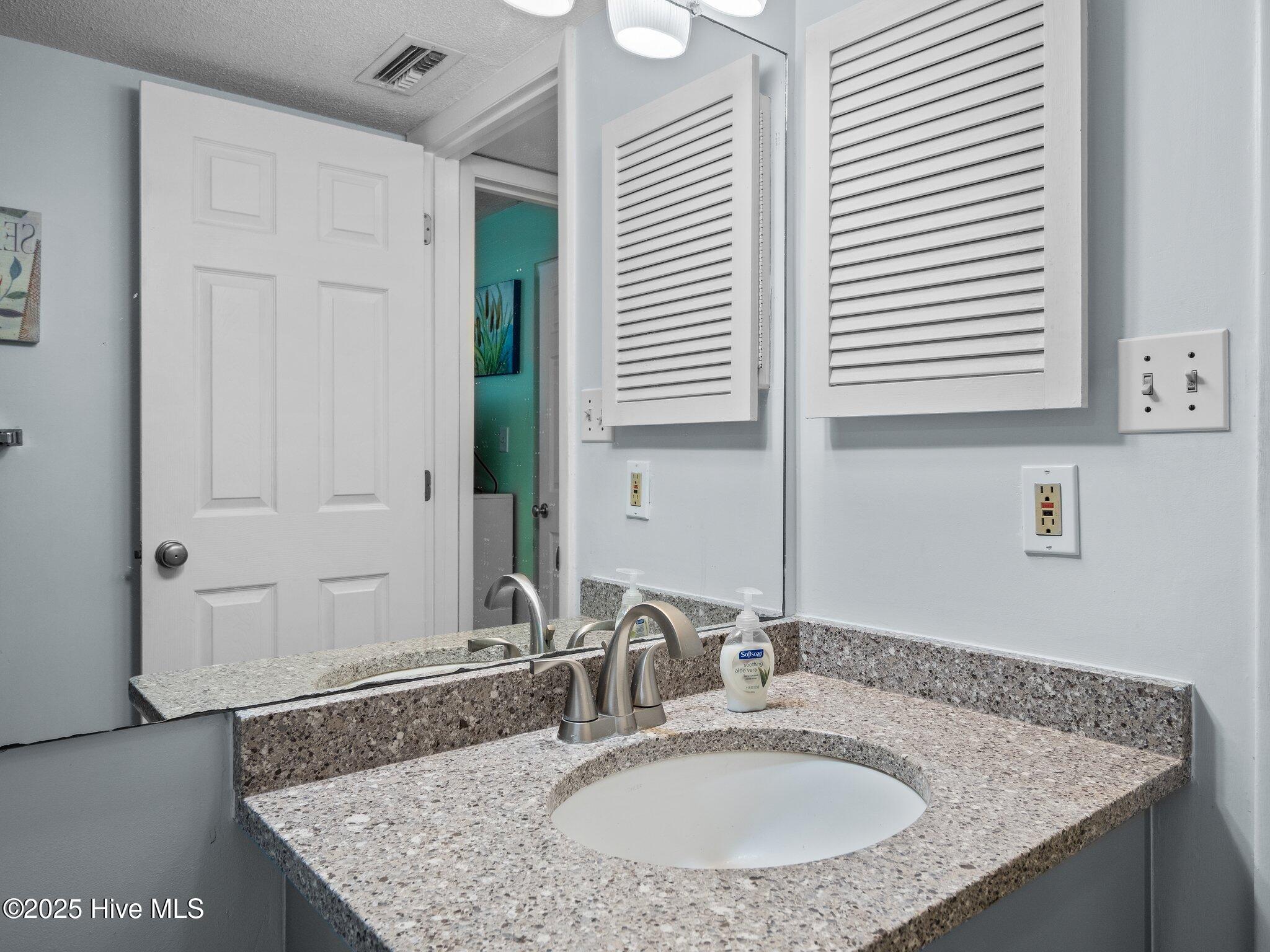 1400 E Ft Macon Road, 217