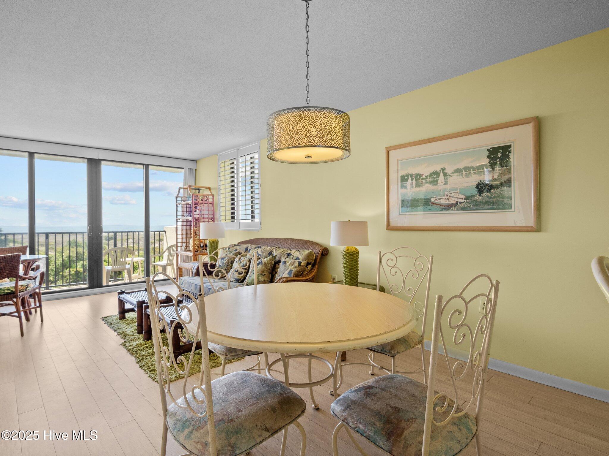 1400 E Ft Macon Road, 217