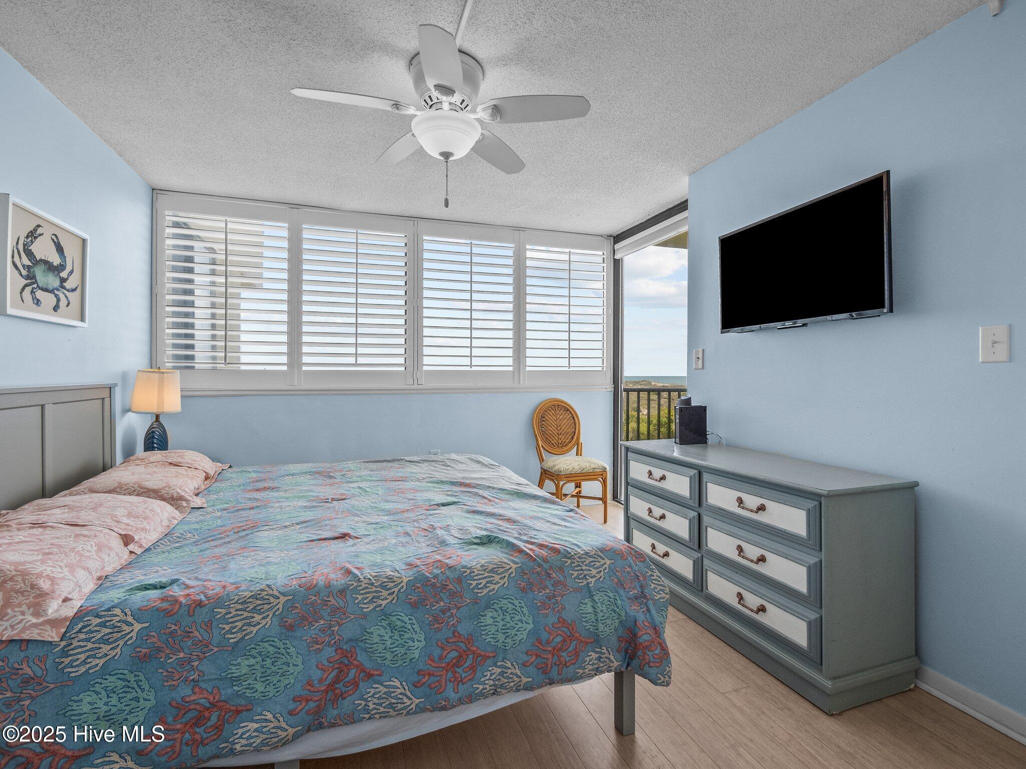 1400 E Ft Macon Road, 217