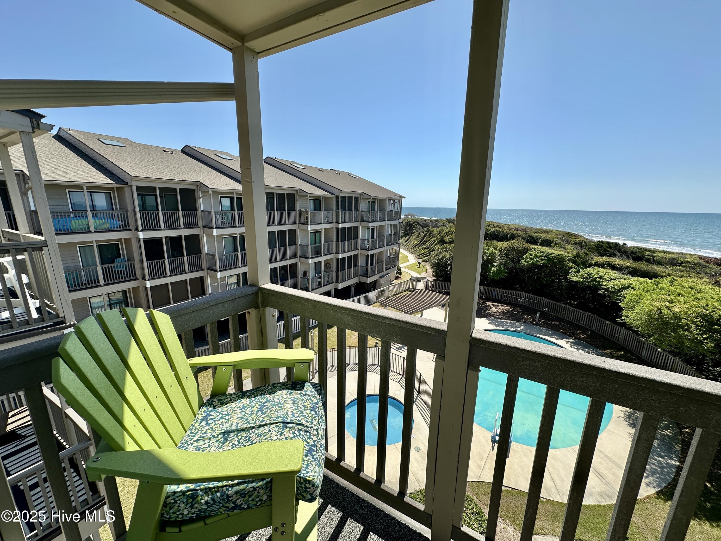 2509 W Fort Macon Road, 302-B