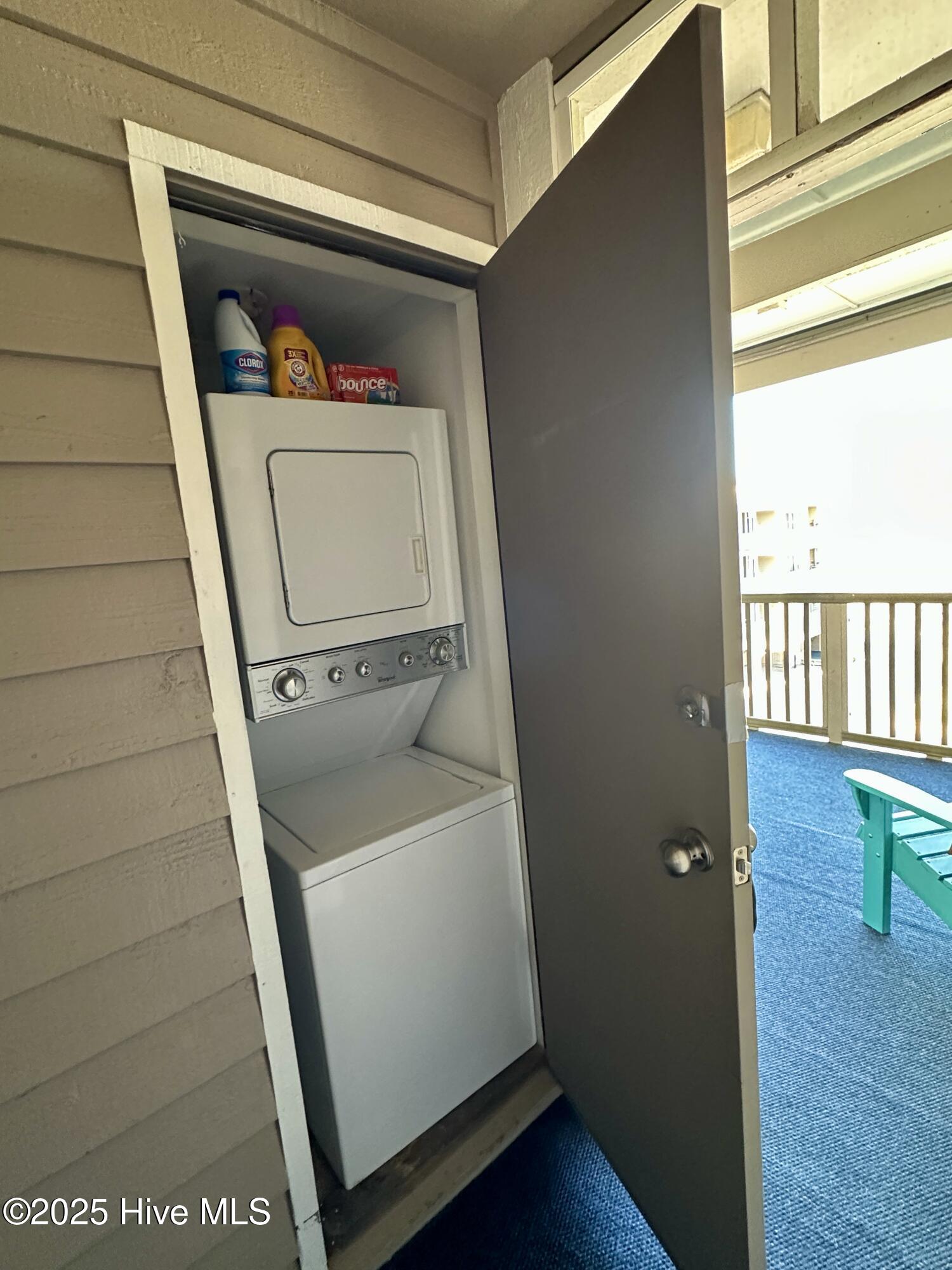 2509 W Fort Macon Road, 302-B
