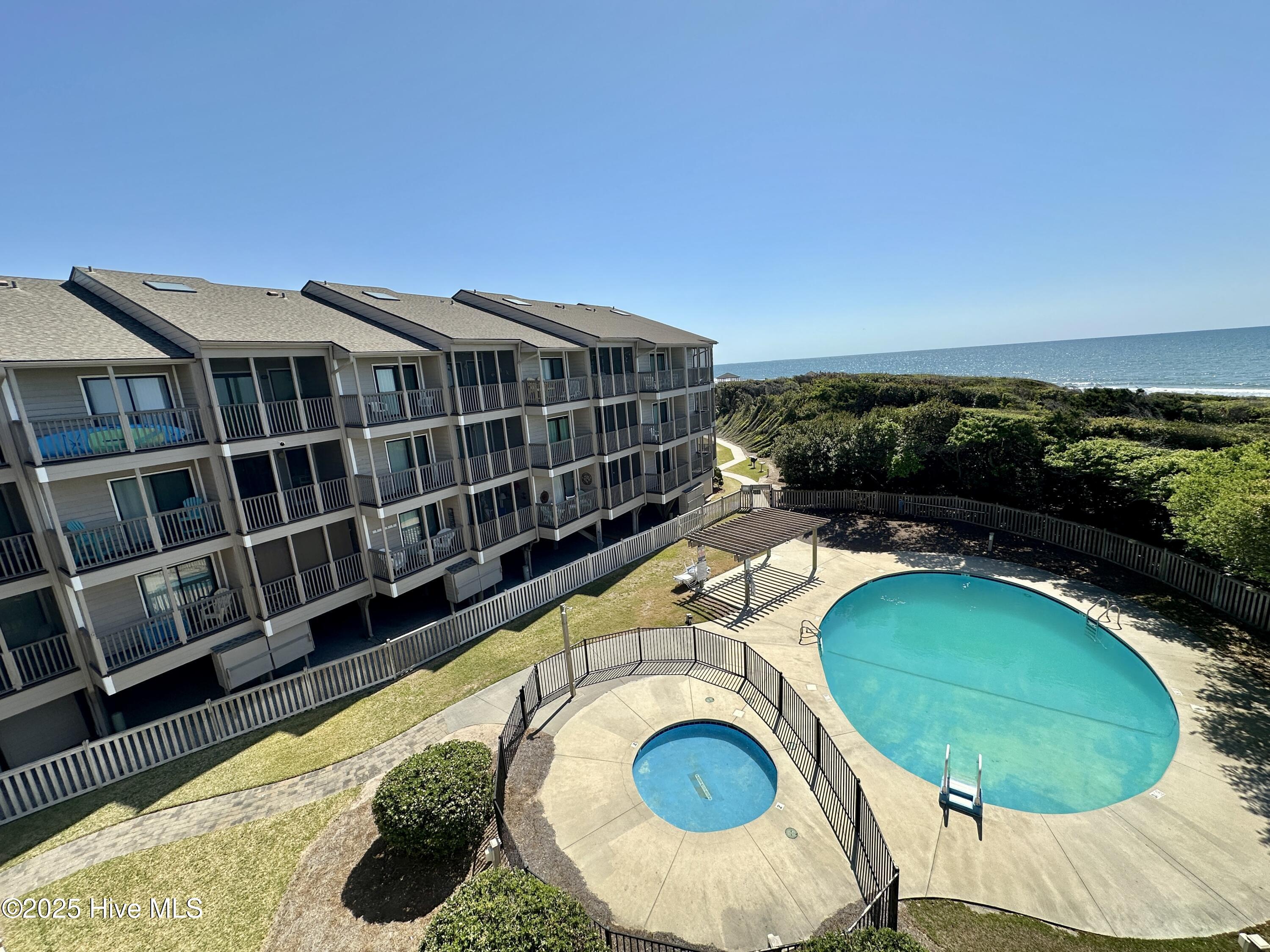 2509 W Fort Macon Road, 302-B