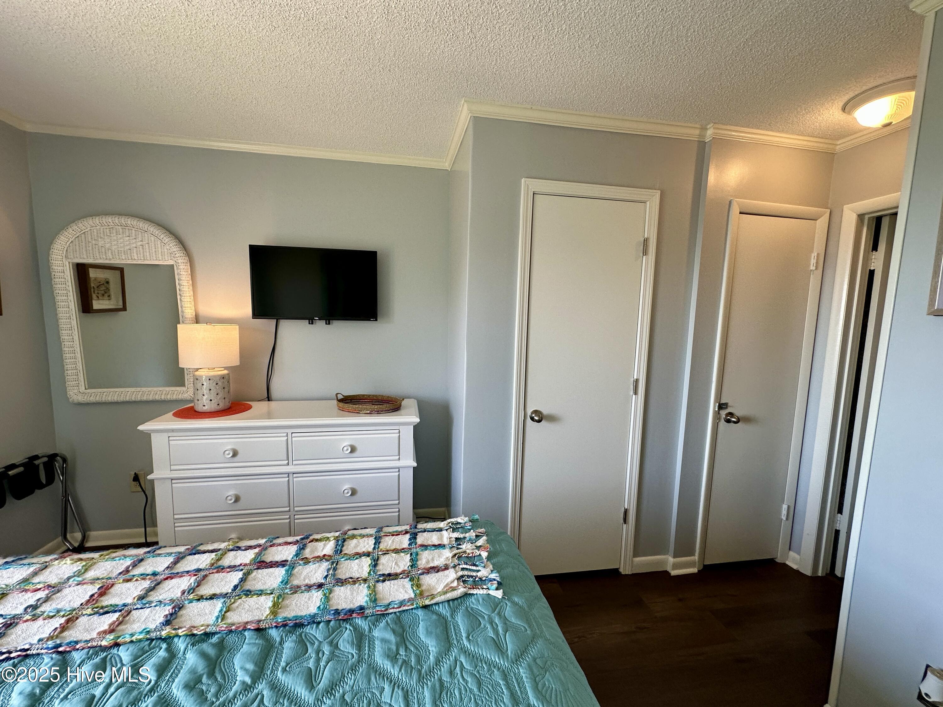 2509 W Fort Macon Road, 302-B