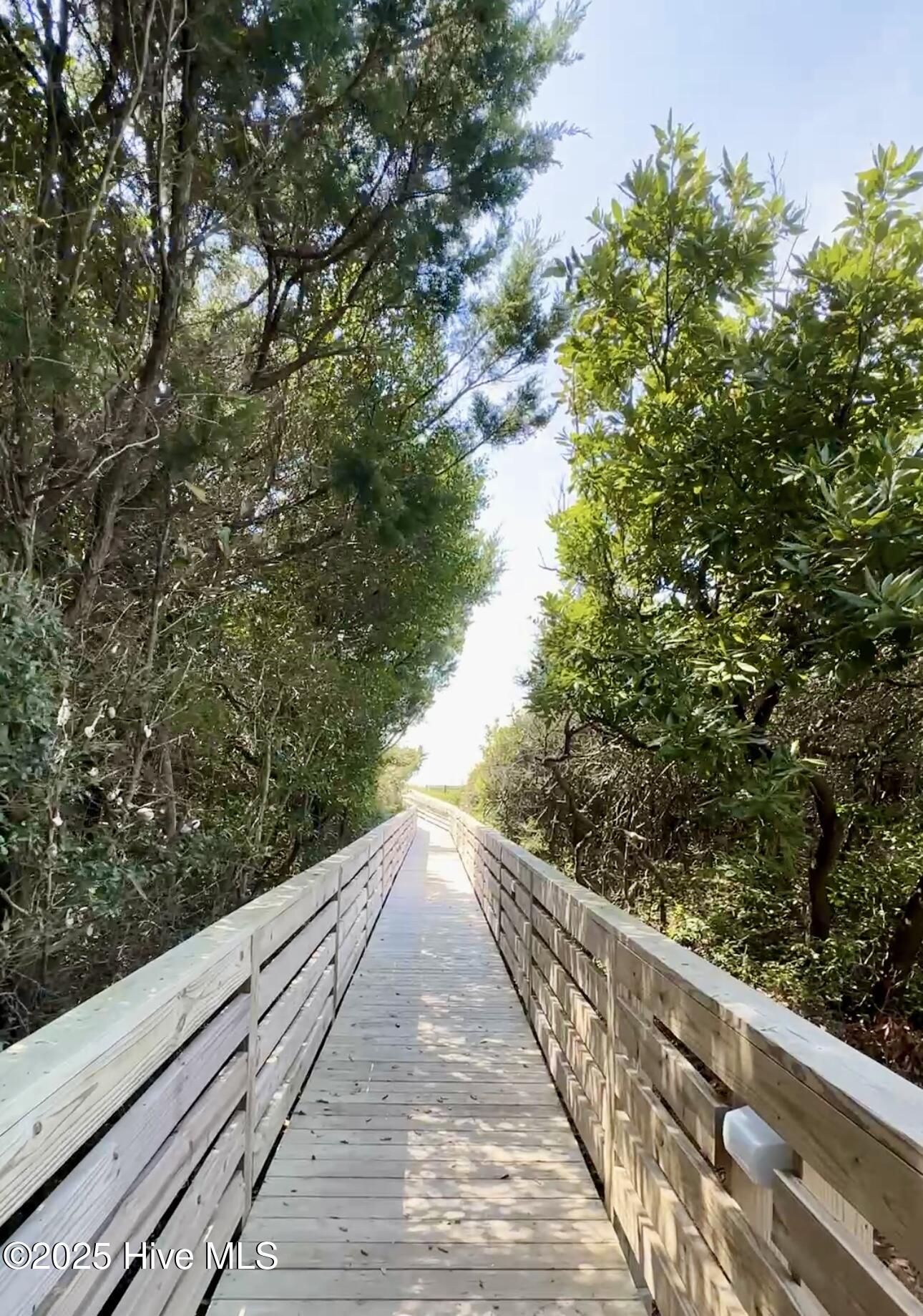 2509 W Fort Macon Road, 302-B