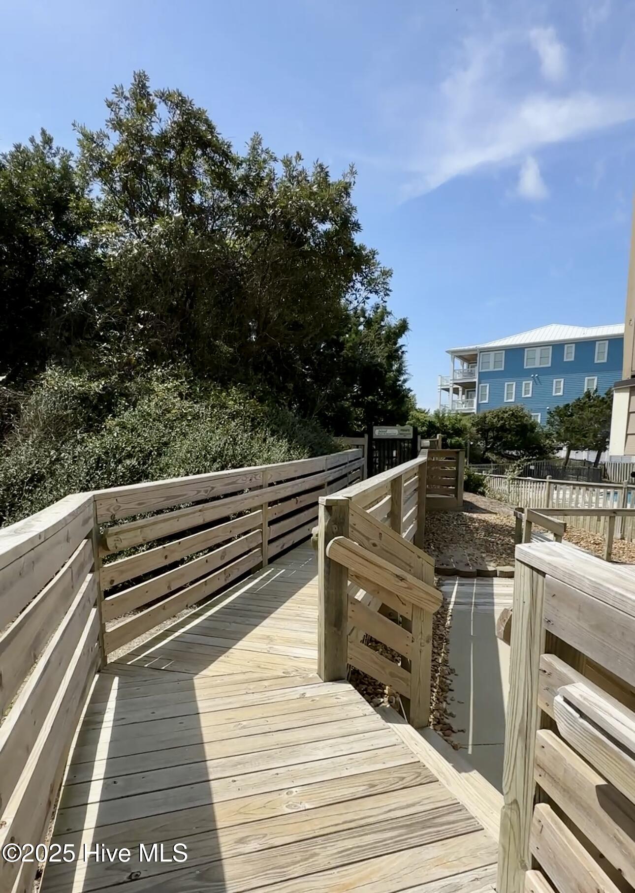 2509 W Fort Macon Road, 302-B