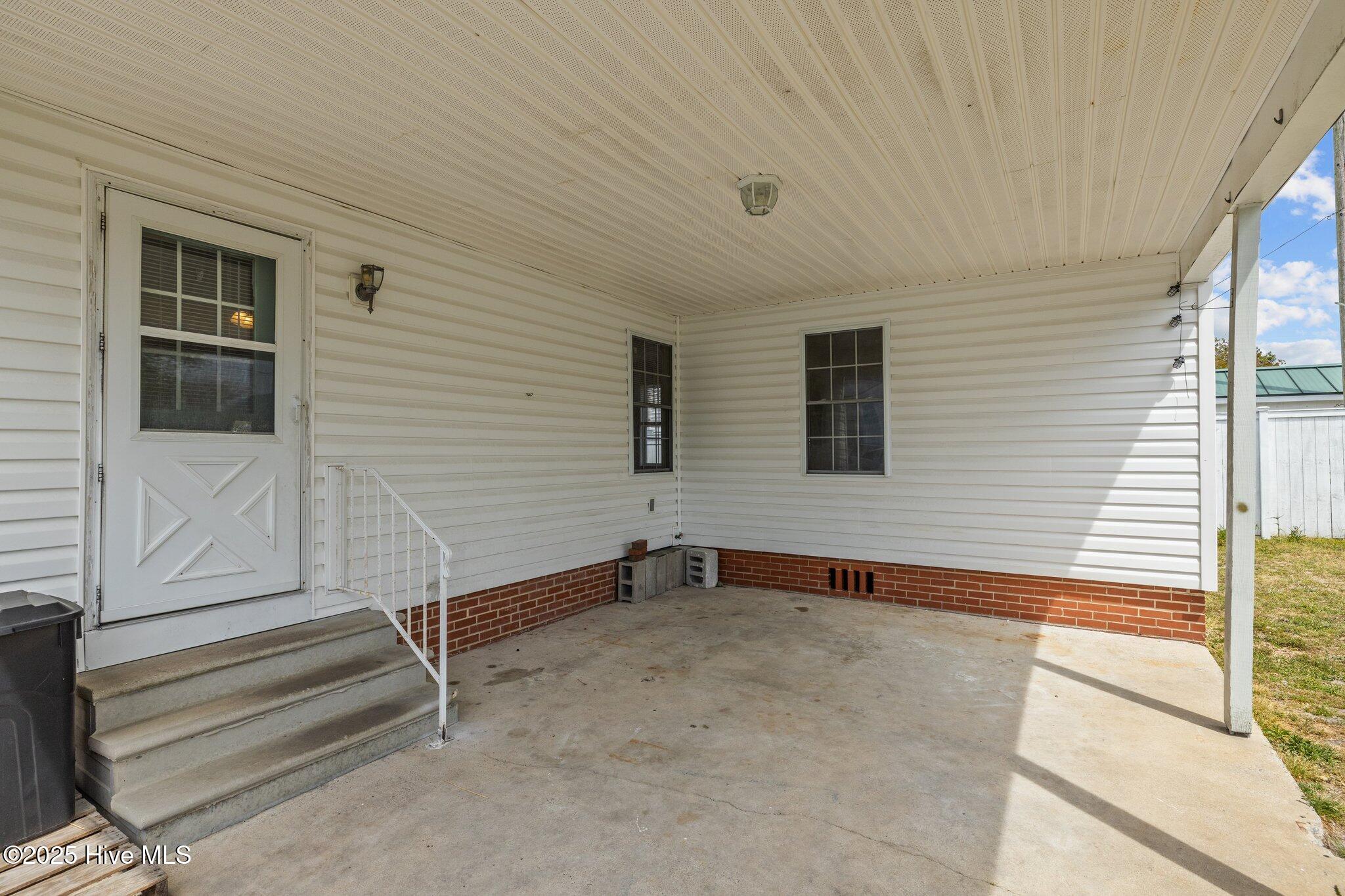 1403 Evans Street