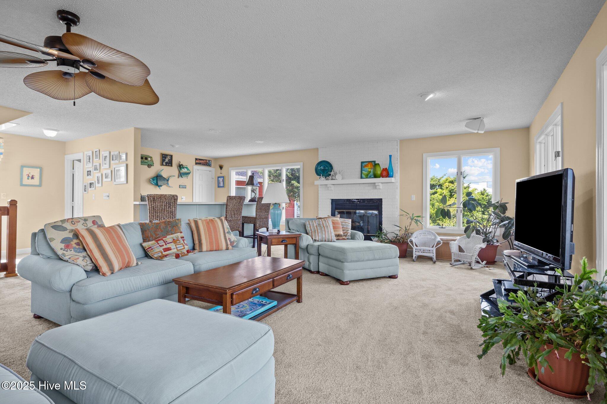 105 Island Quay Court