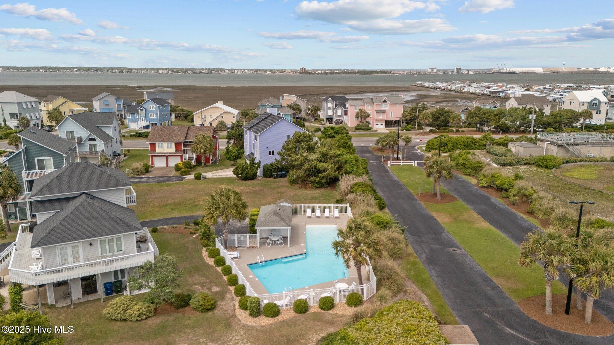 105 Island Quay Court