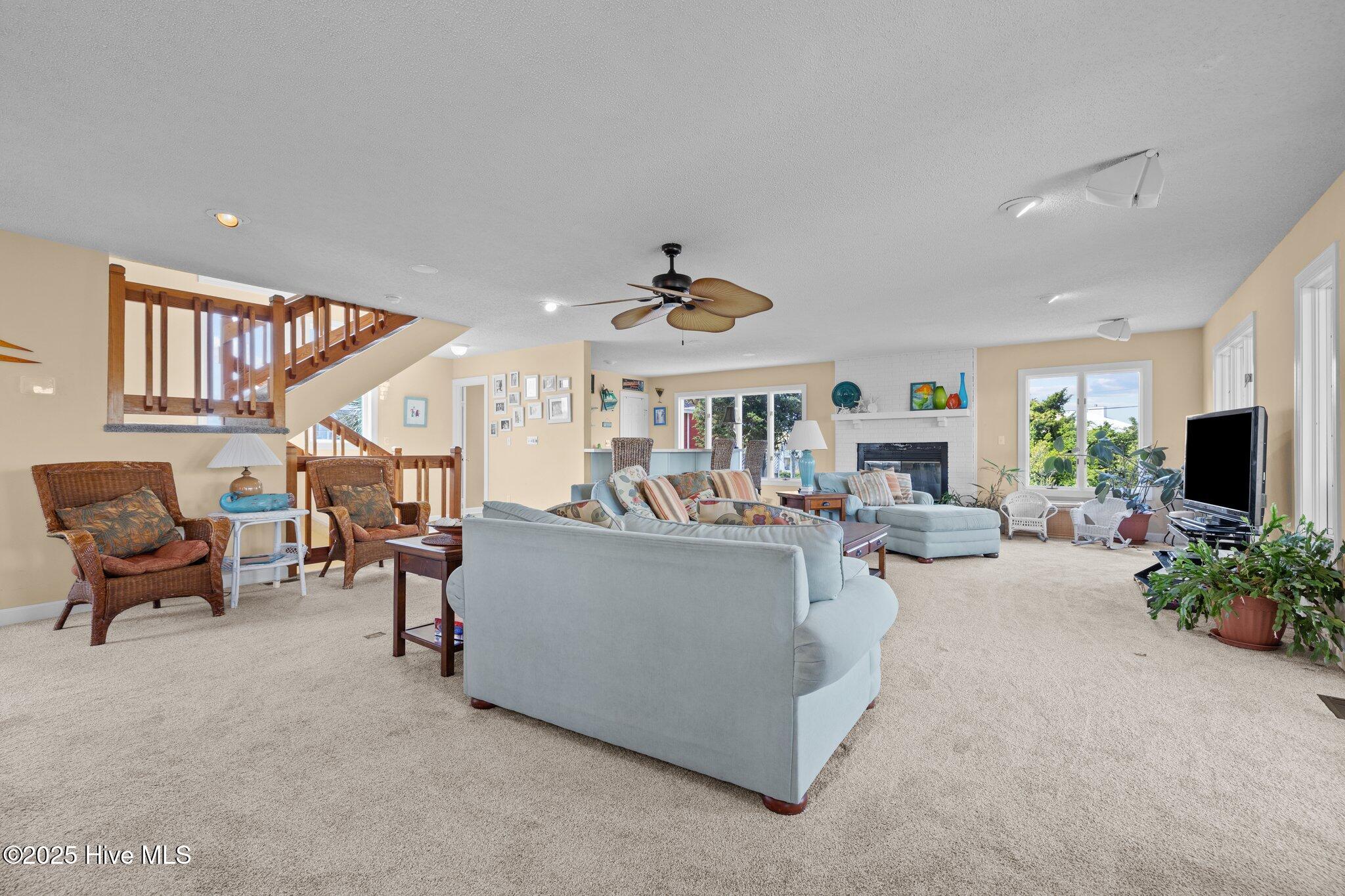 105 Island Quay Court