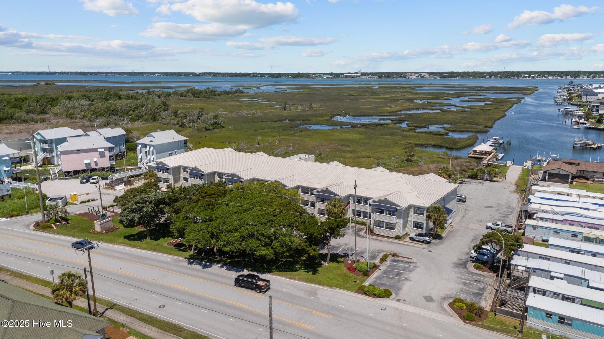 602 W Ft Macon Road, 135