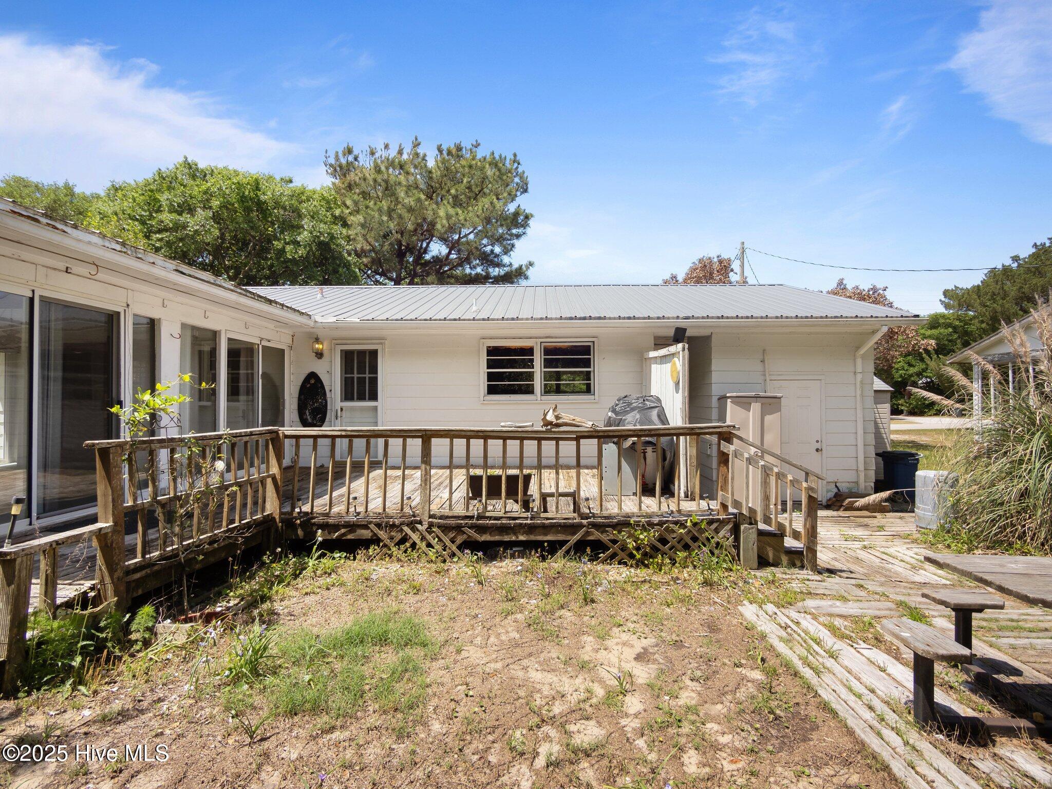 204 Cedar Street