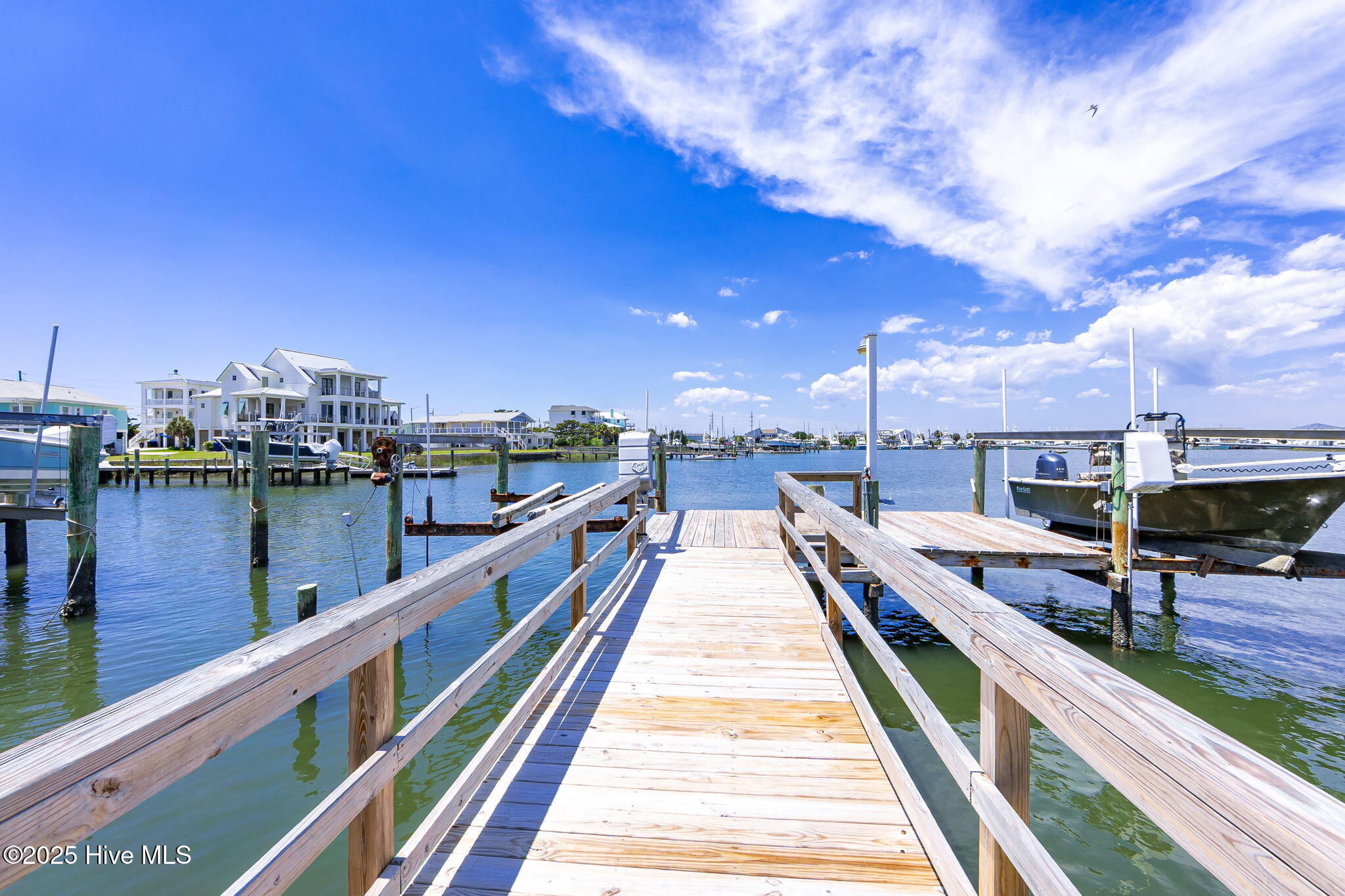 145 Bayview Boulevard