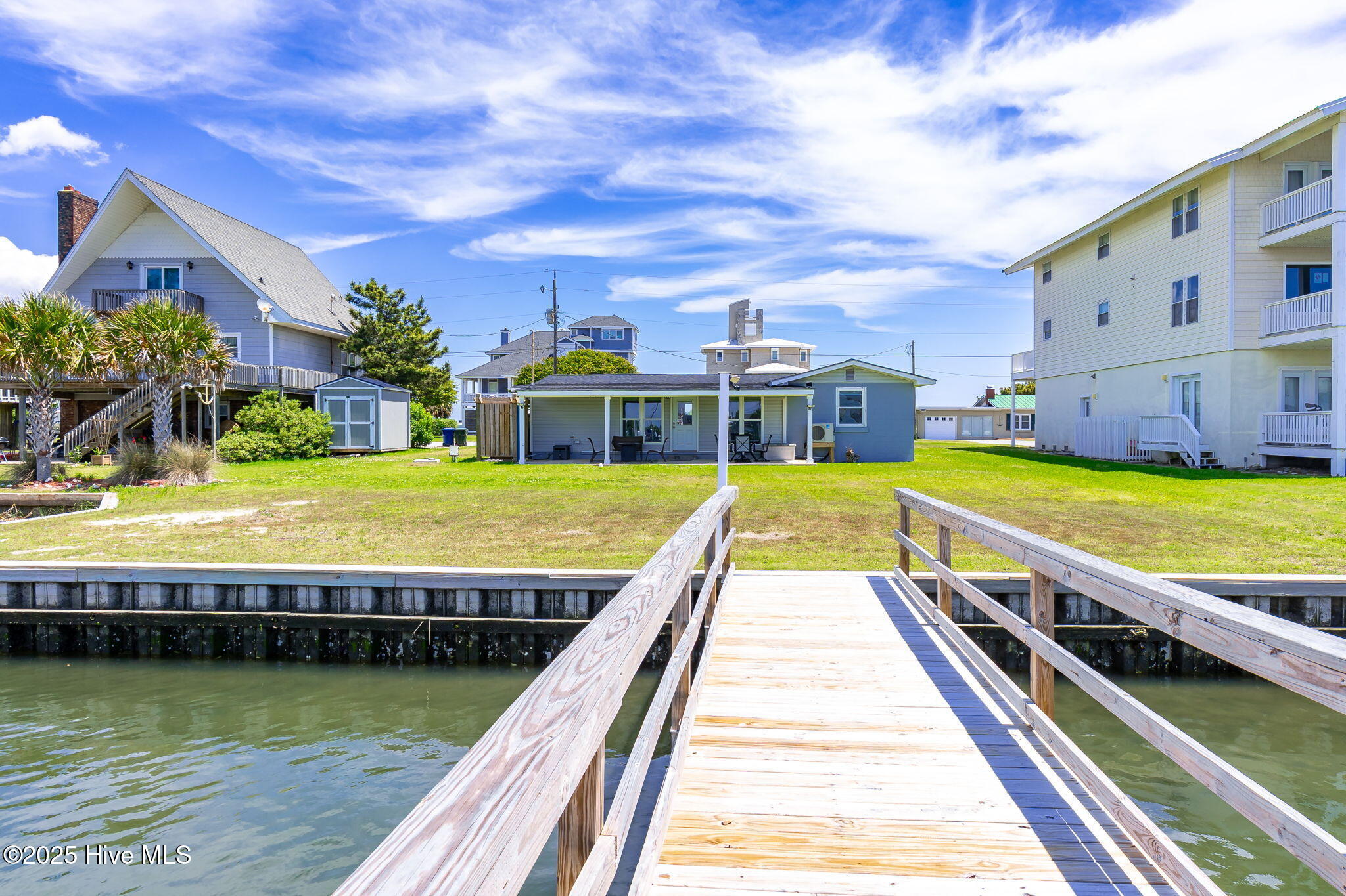 145 Bayview Boulevard