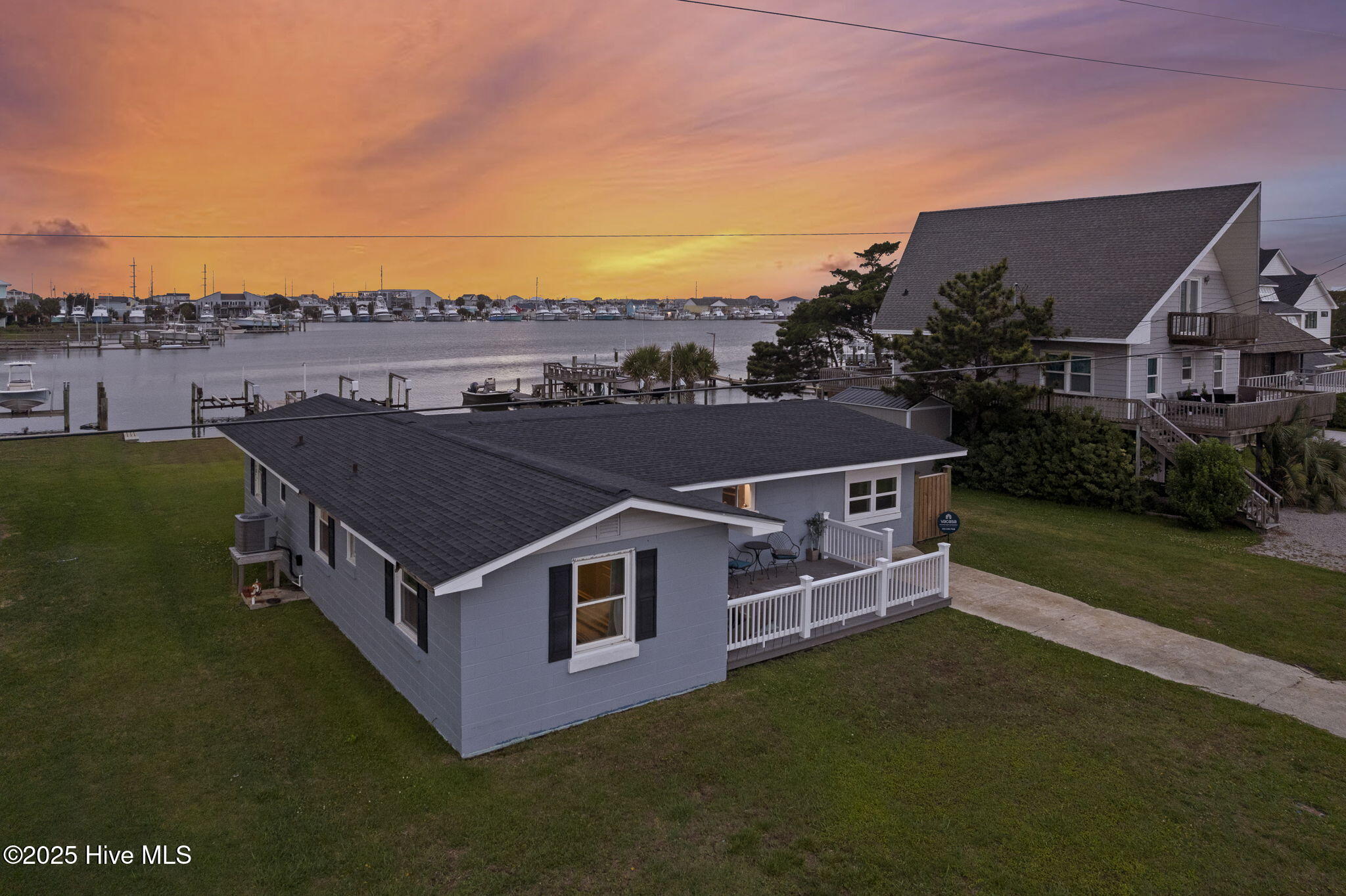 145 Bayview Boulevard