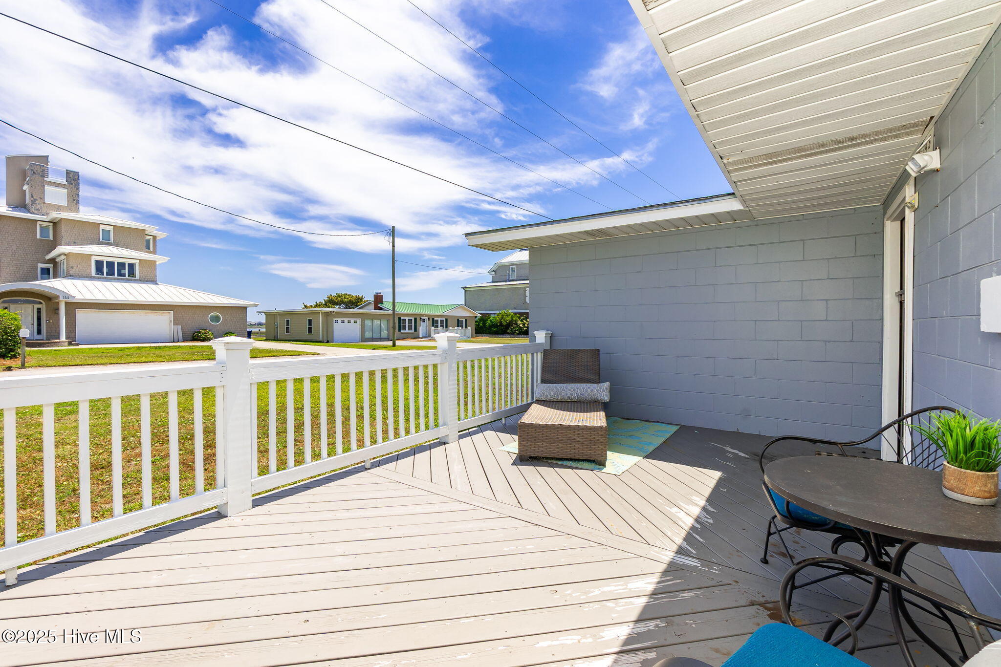 145 Bayview Boulevard