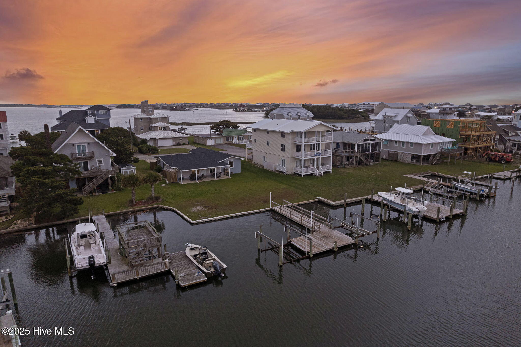 145 Bayview Boulevard