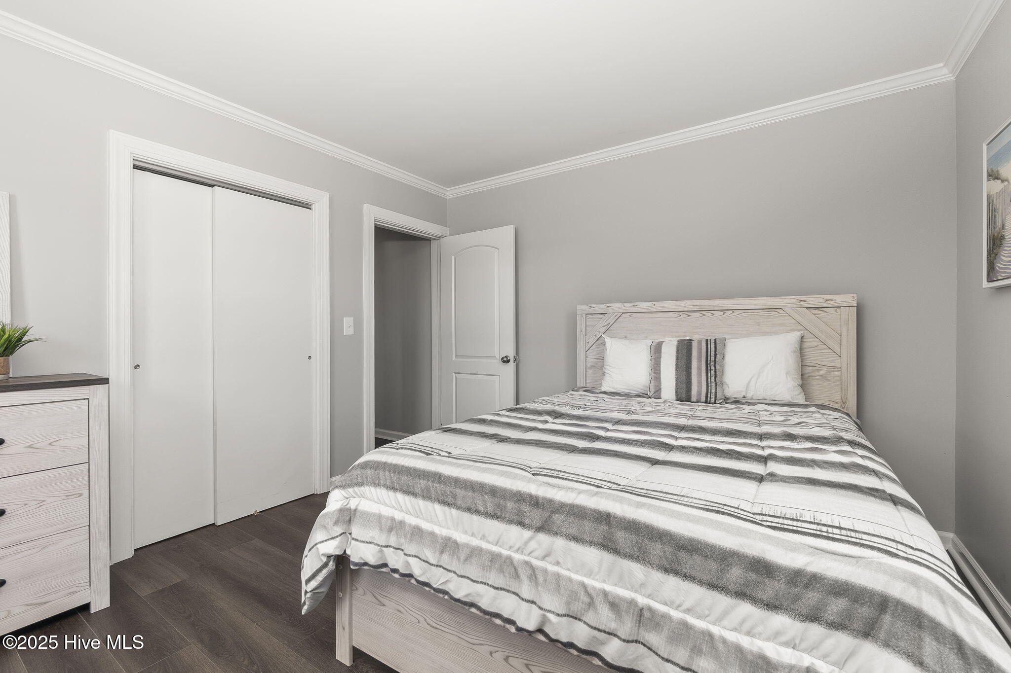 145 Bayview Boulevard