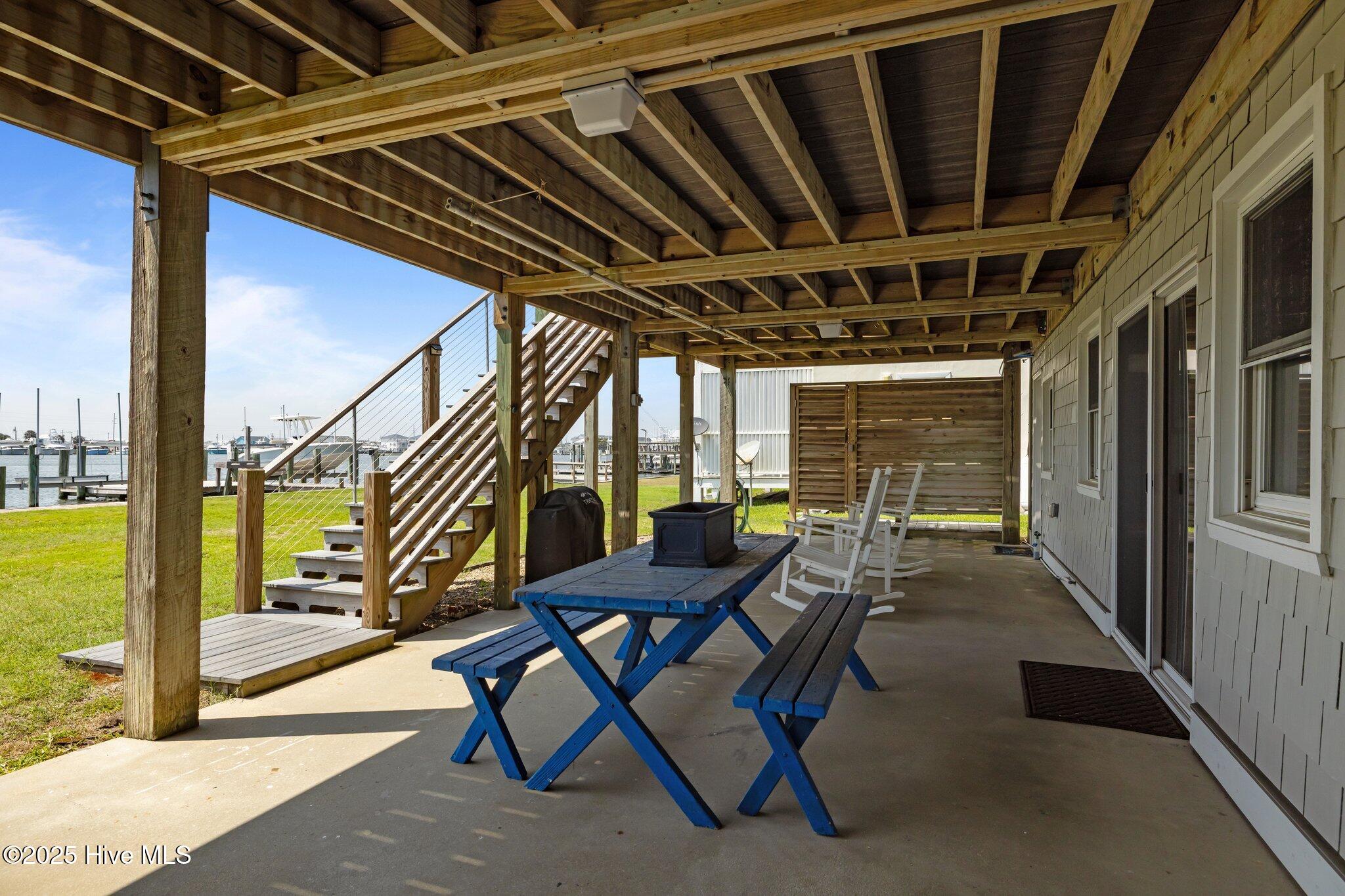 141 Bayview Boulevard