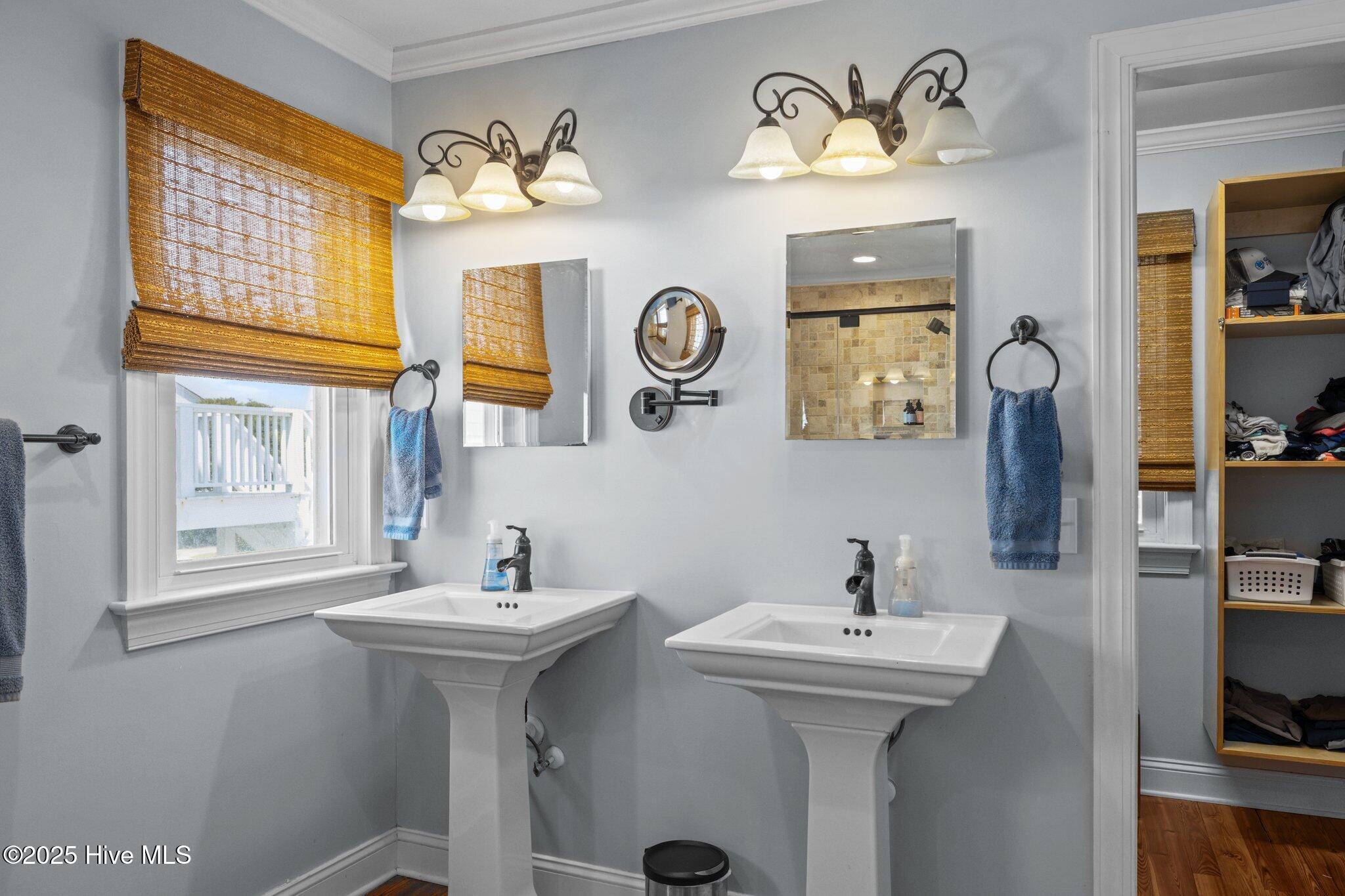 141 Bayview Boulevard