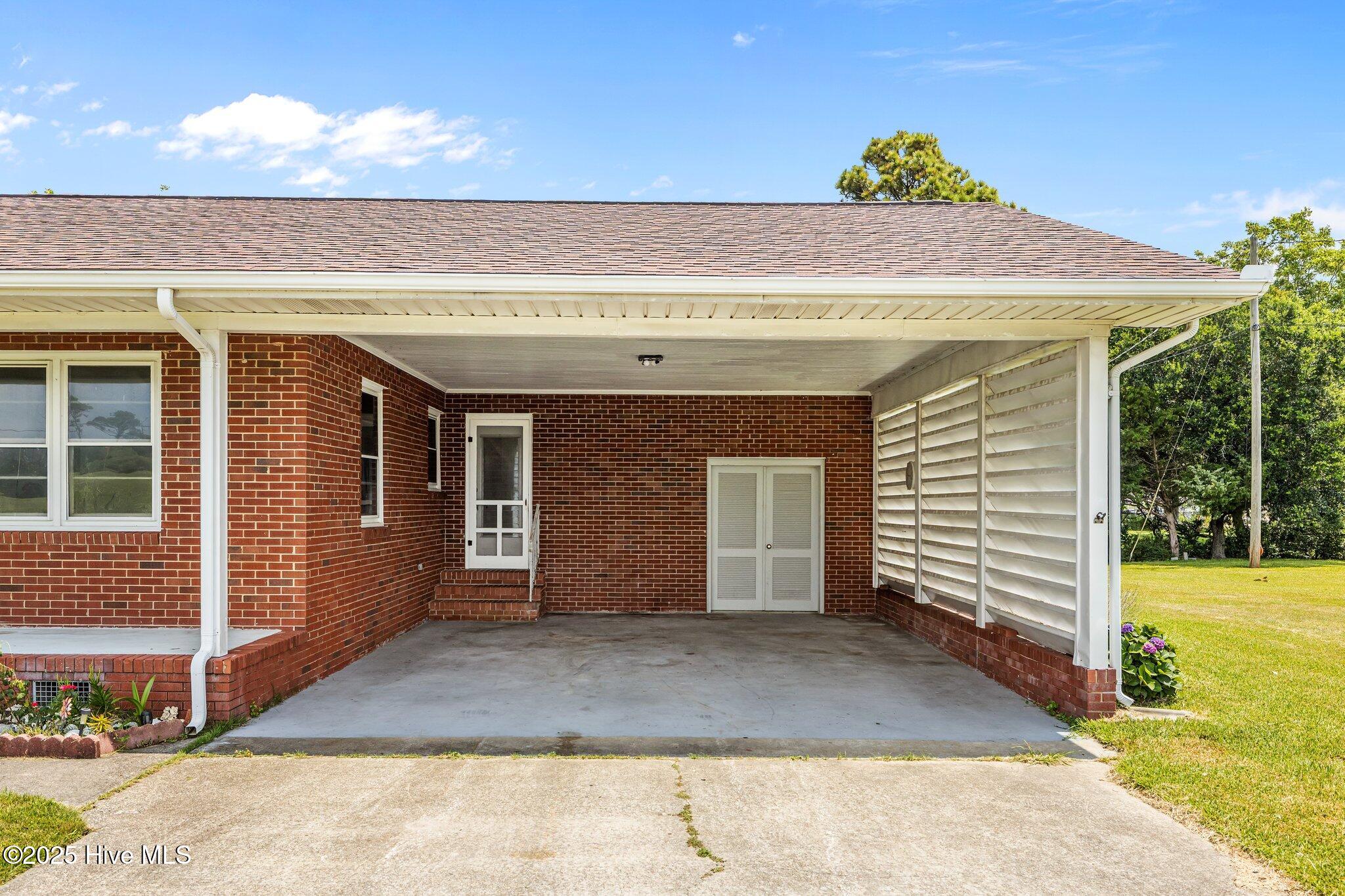 182 Copeland Road