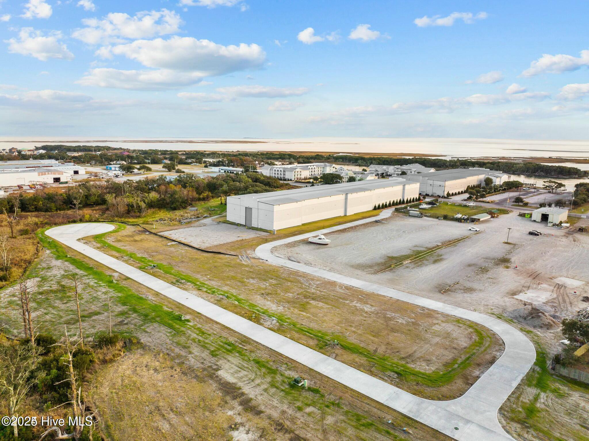 551 15 E Great Egret Way