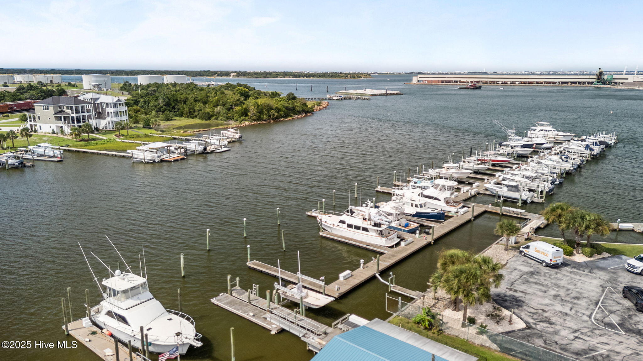 108 Old Cswy Road, Slip 80