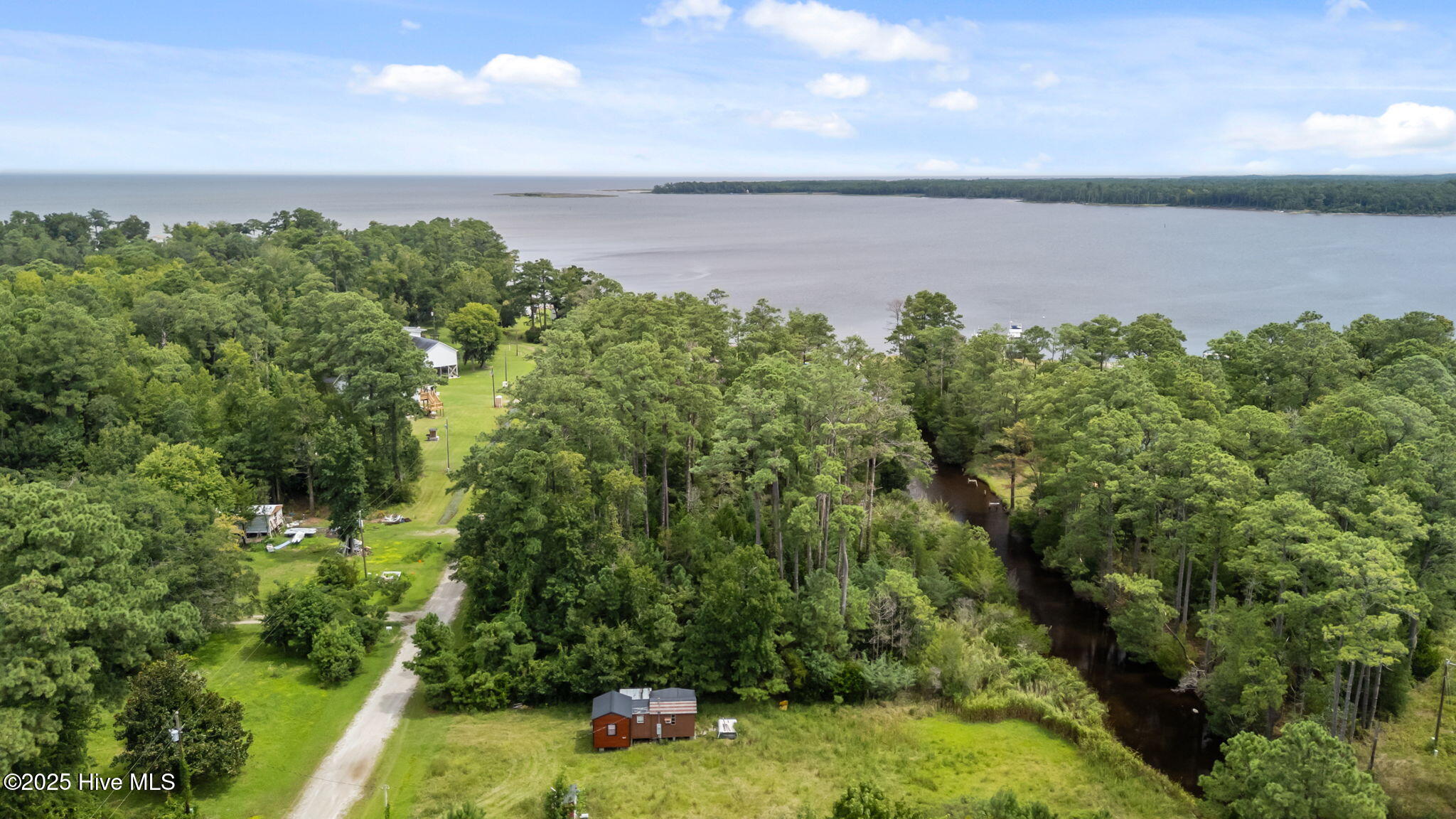 138 Neuse Drive