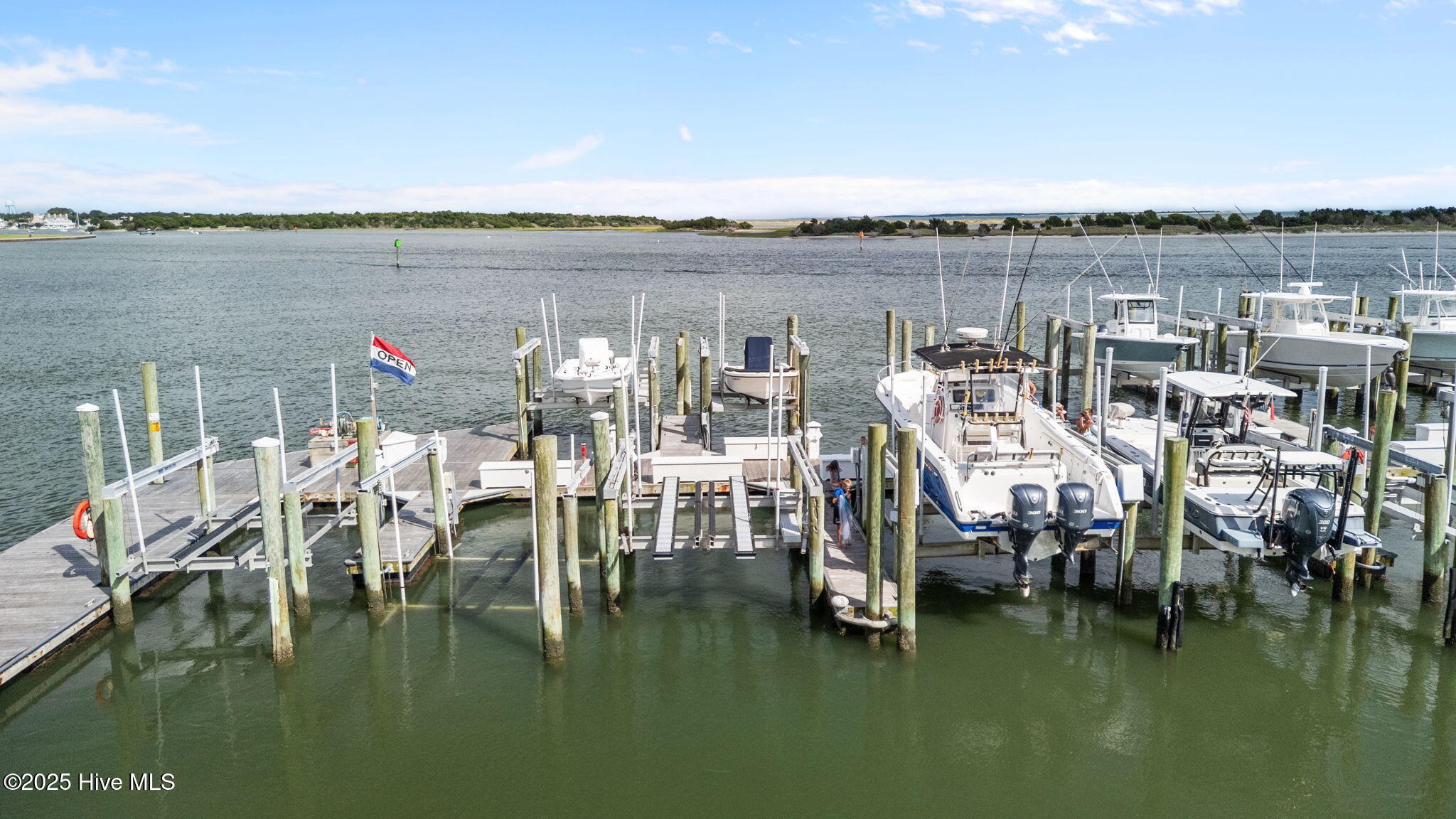 100 Olde Towne Yacht Club Drive, C-10
