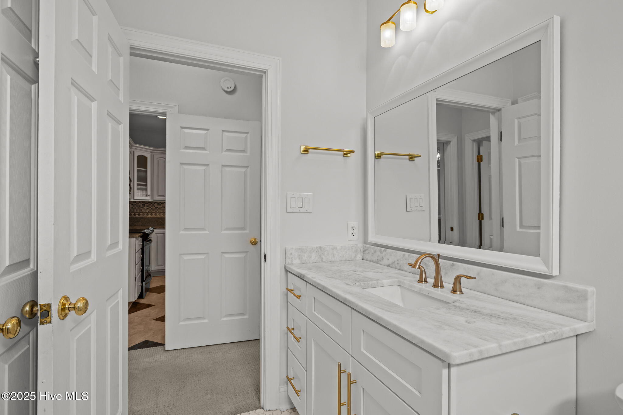 1401 Dills Creek Lane