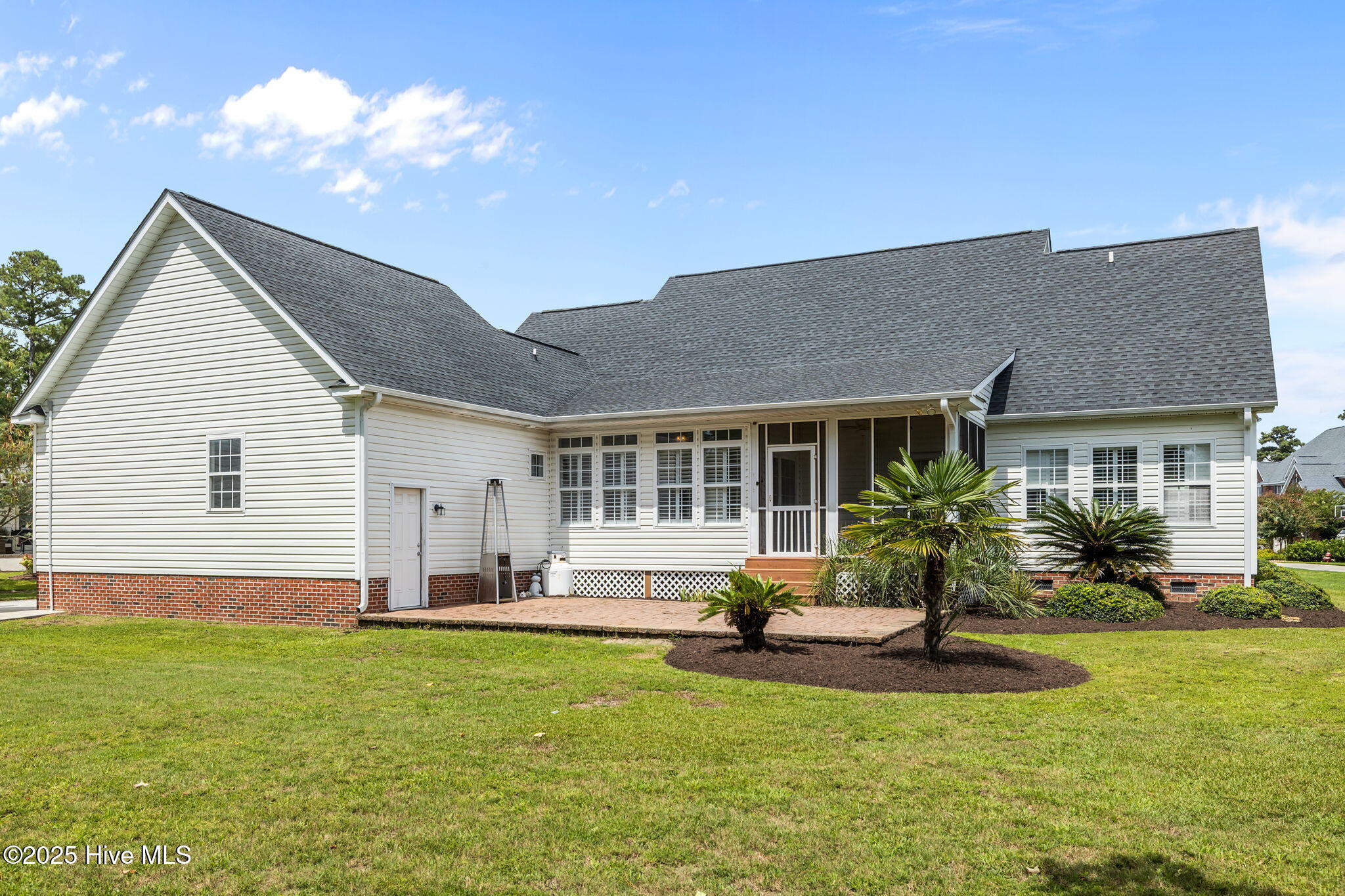 1401 Dills Creek Lane
