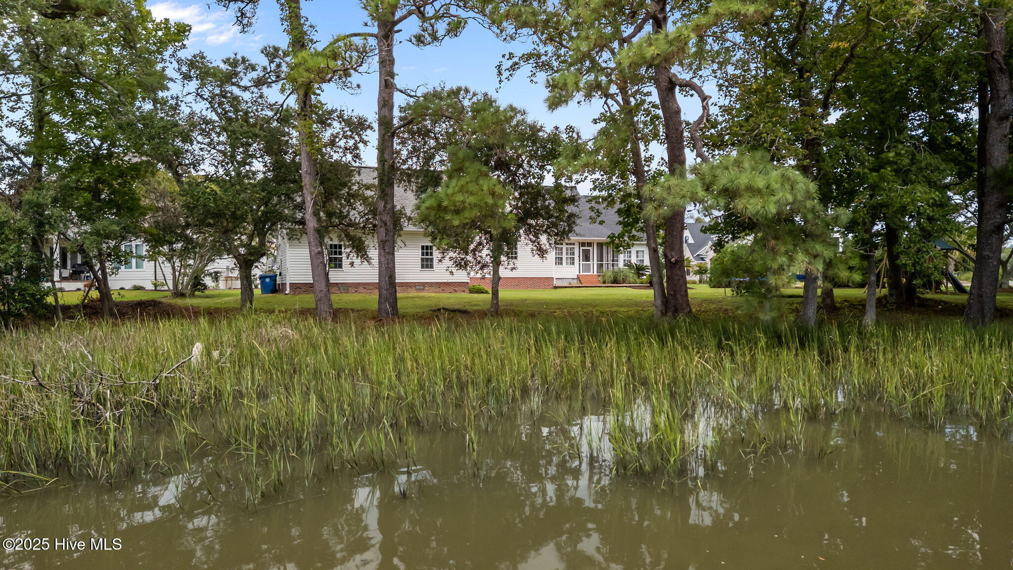 1401 Dills Creek Lane
