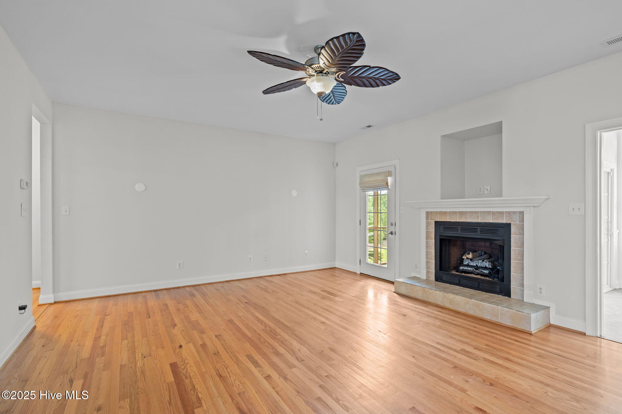 1401 Dills Creek Lane