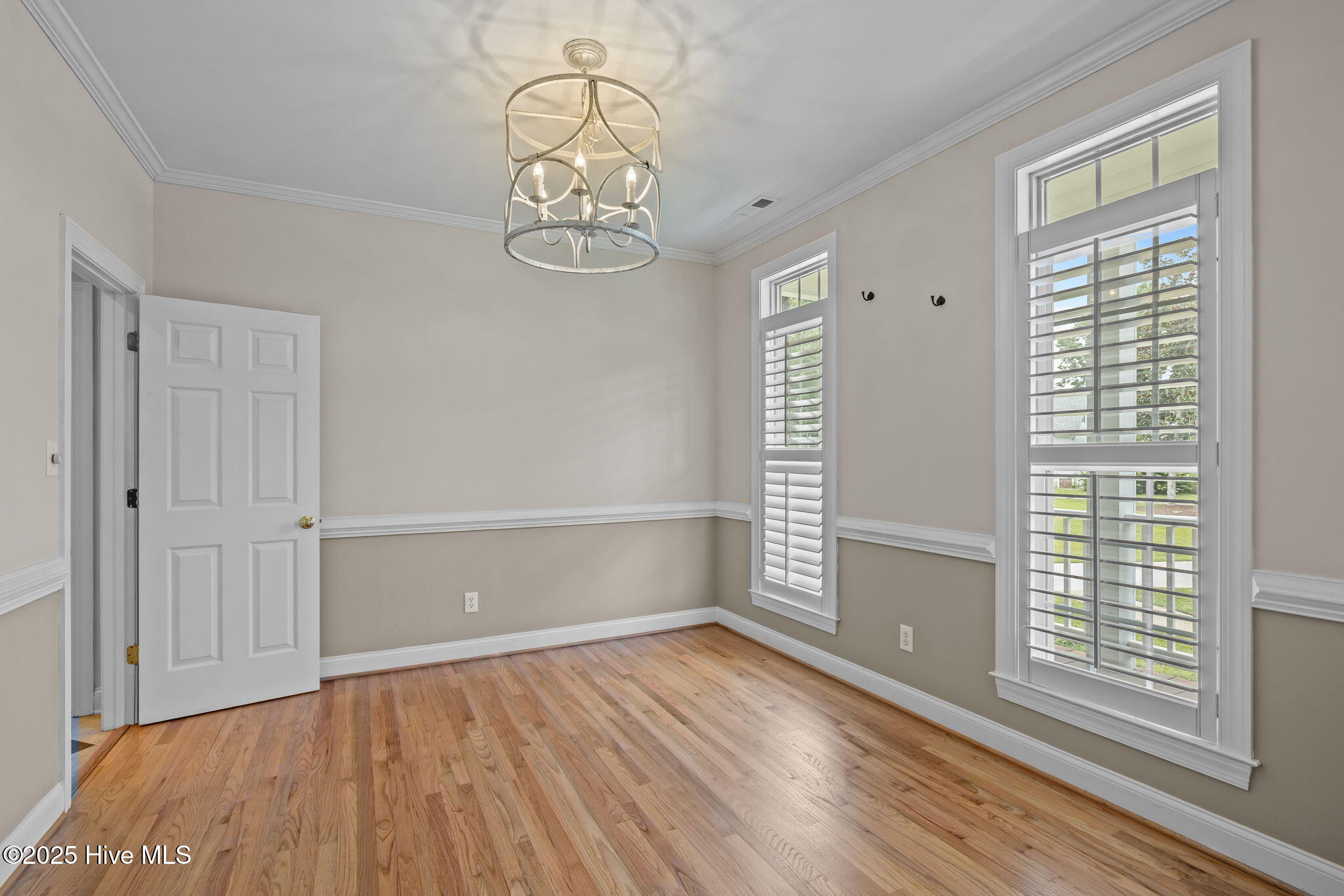 1401 Dills Creek Lane
