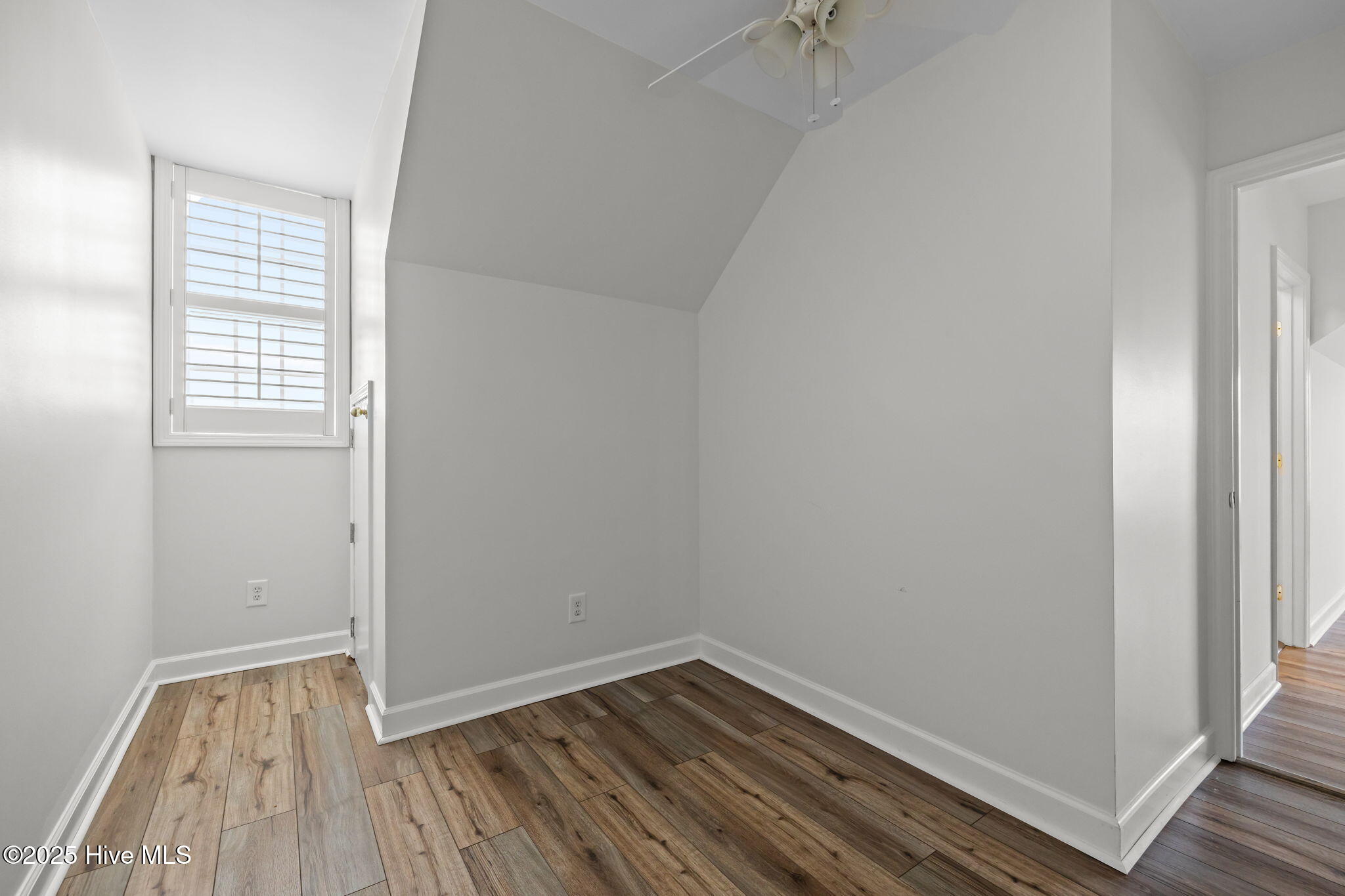 1401 Dills Creek Lane