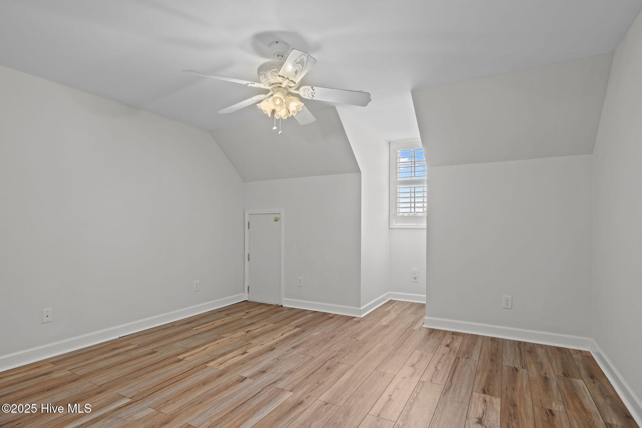 1401 Dills Creek Lane