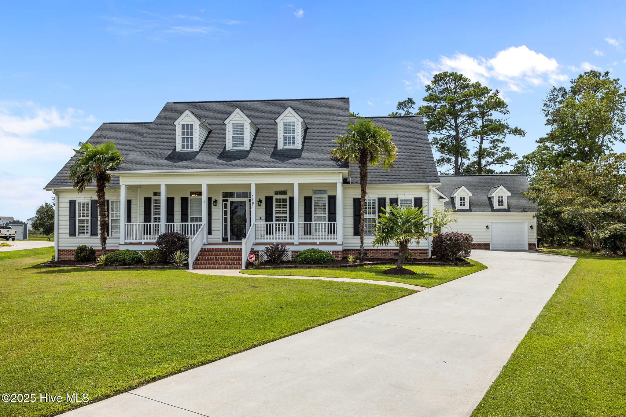 1401 Dills Creek Lane