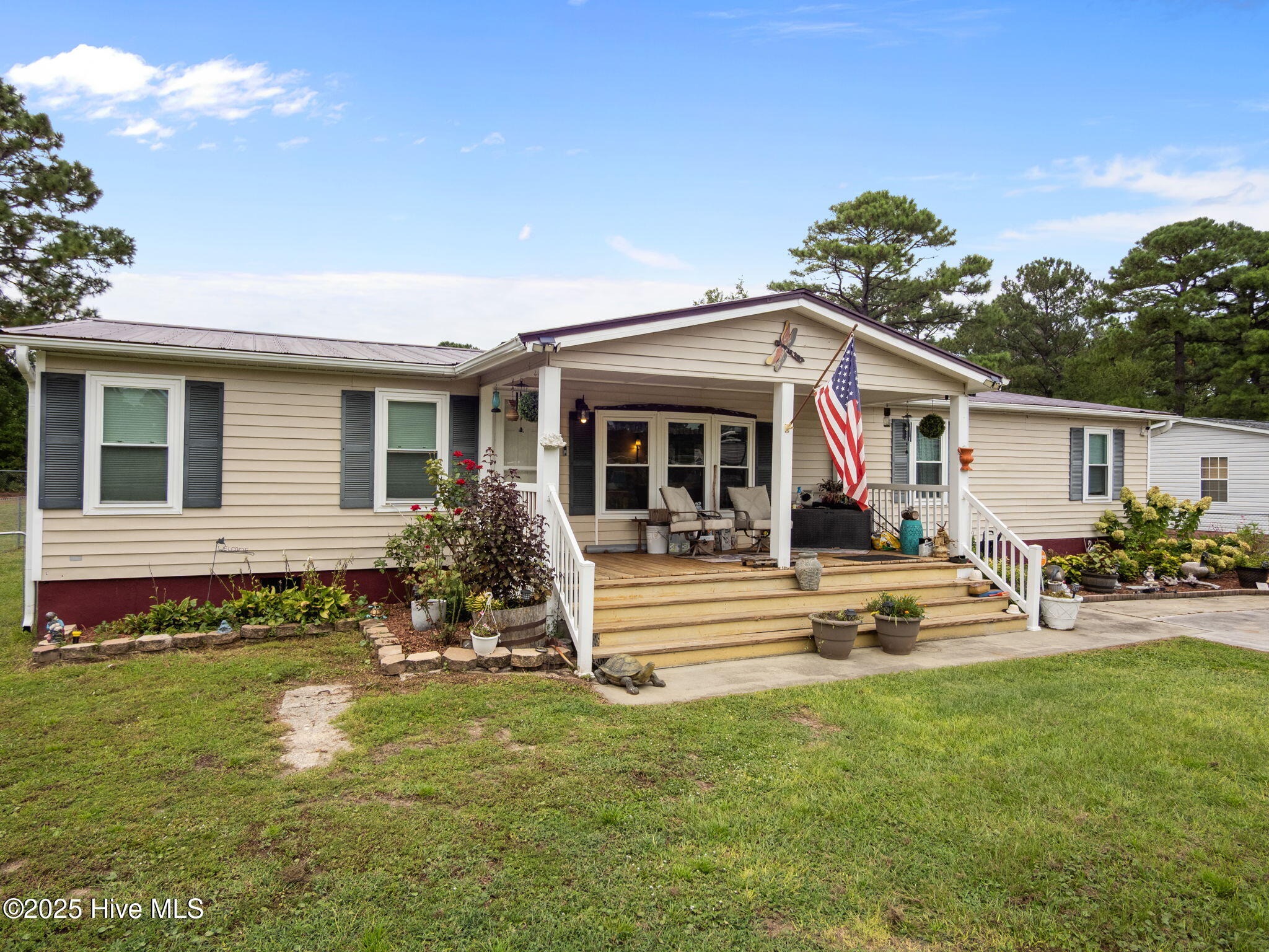 339 E Southwinds Drive